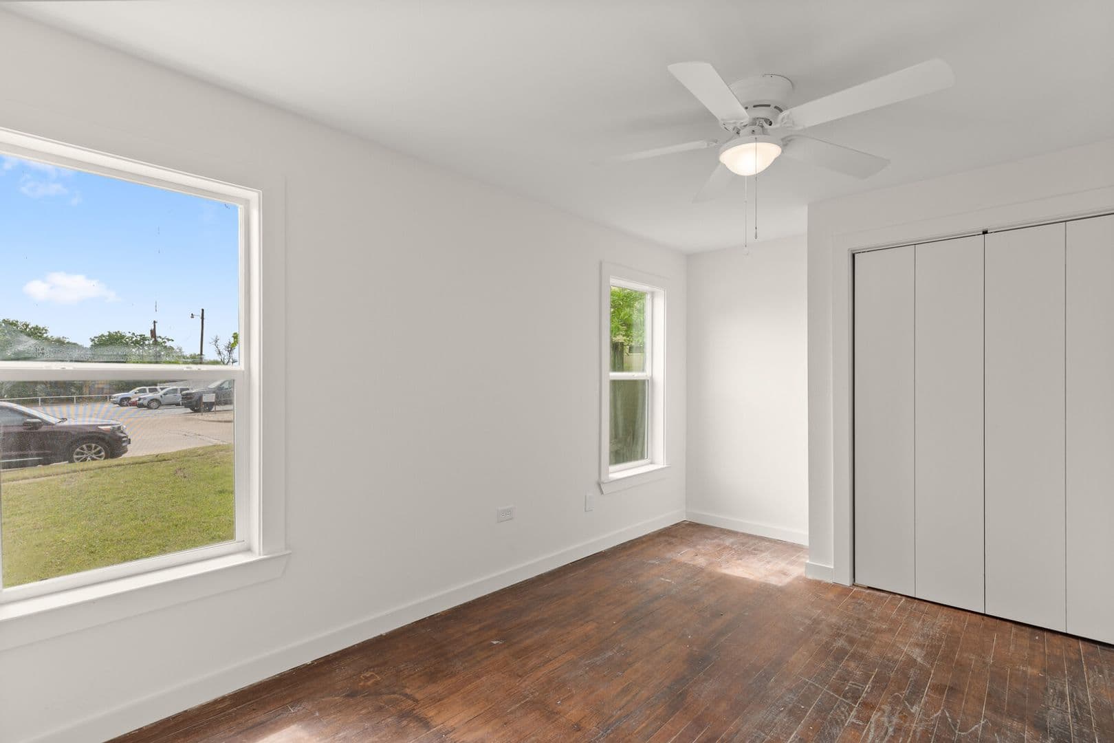 Waco Apartment: 2401 Columbus Avenue