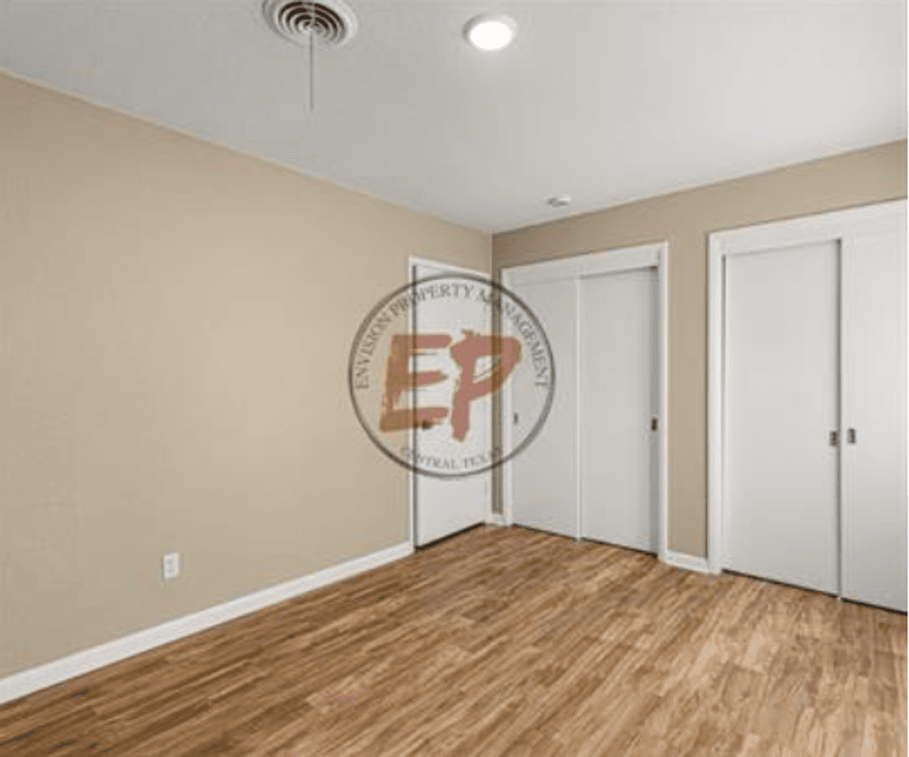 Waco House: 817 Lawrence Drive