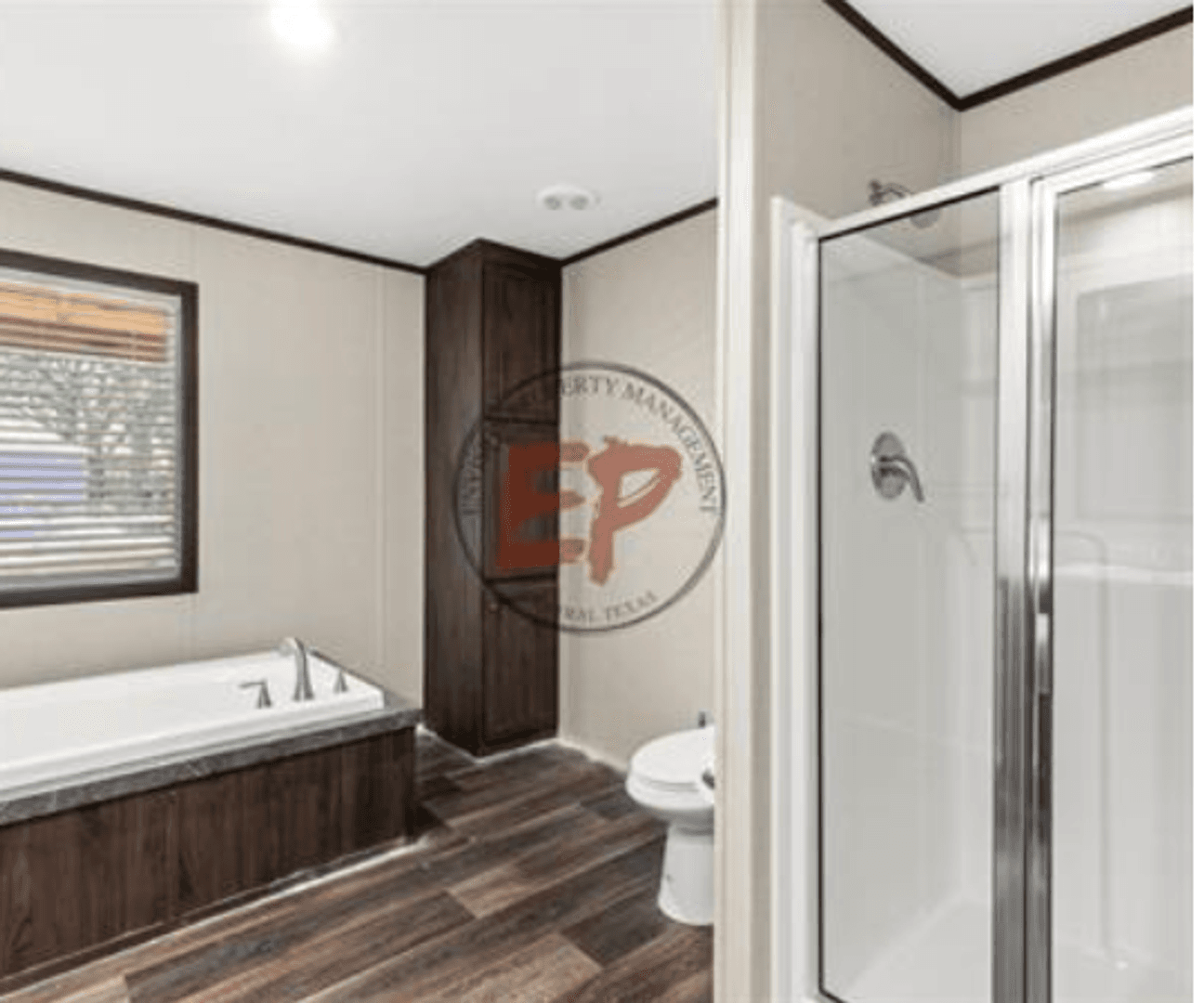 Axtell House: 444 Happy Swaner Lane