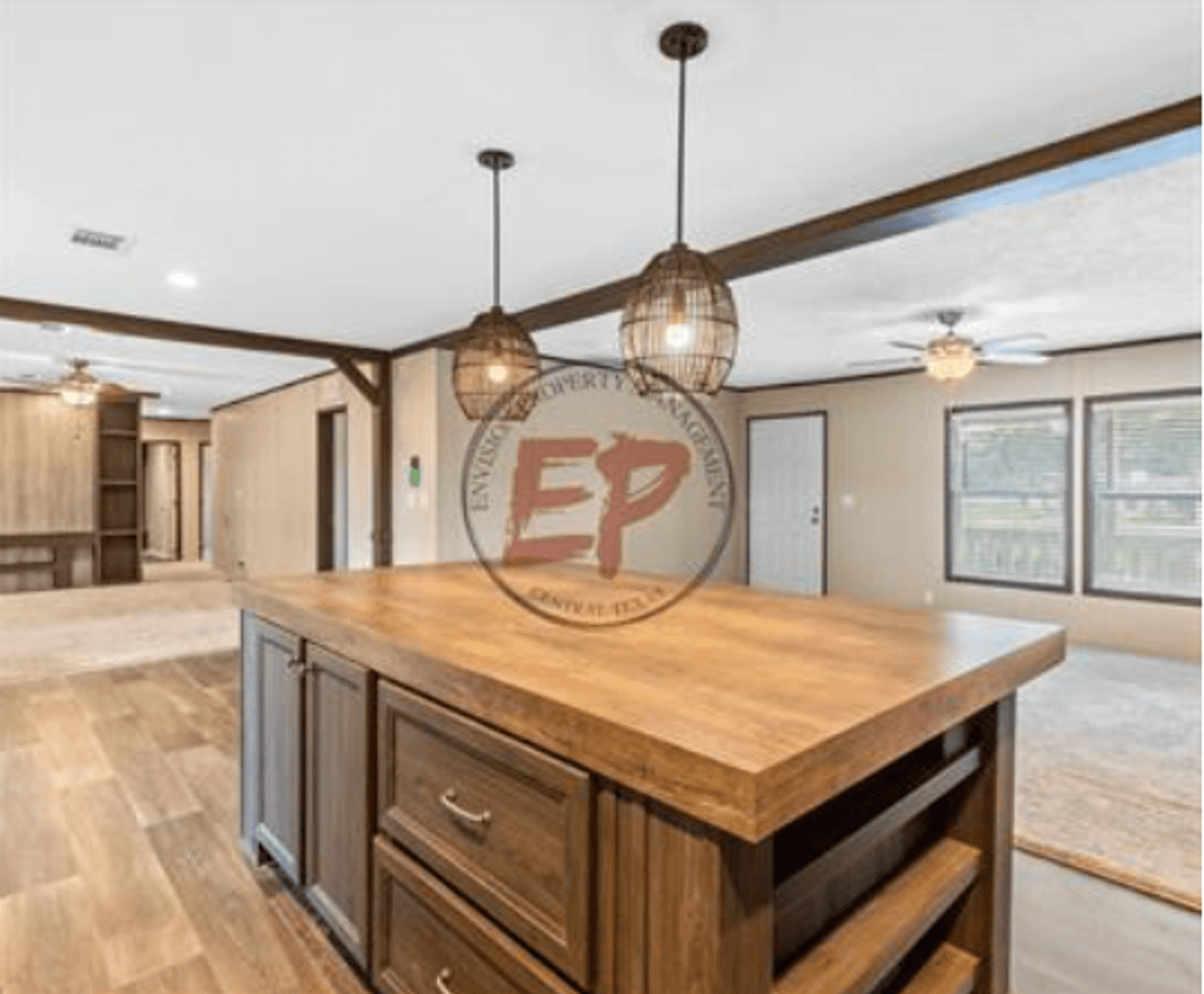 Axtell House: 444 Happy Swaner Lane