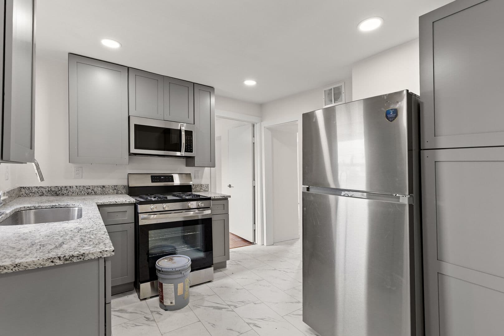 Waco Apartment: 2401 Columbus Avenue