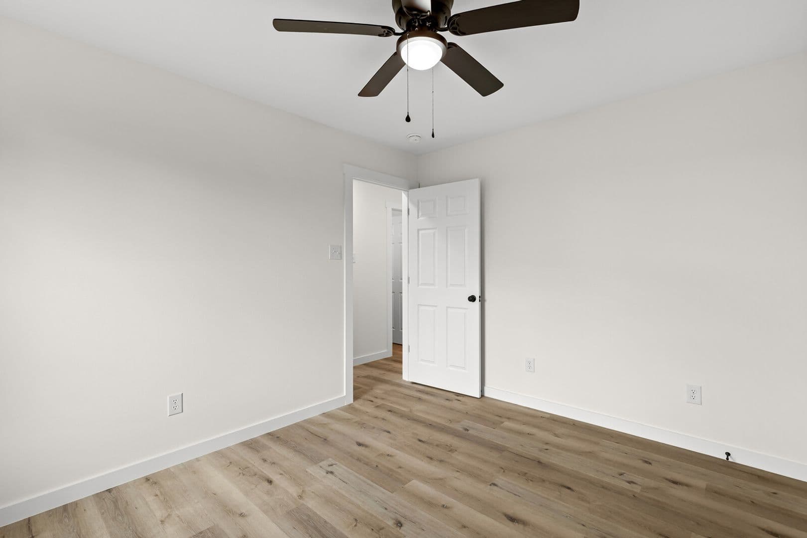 Robinson Apartment: 516 Paso Fino St