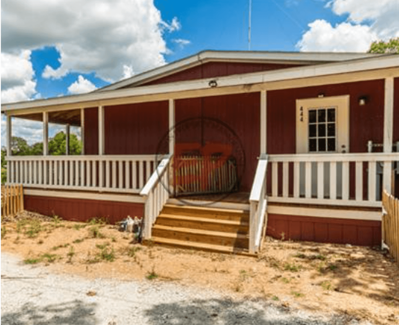 Axtell House: 444 Happy Swaner Lane