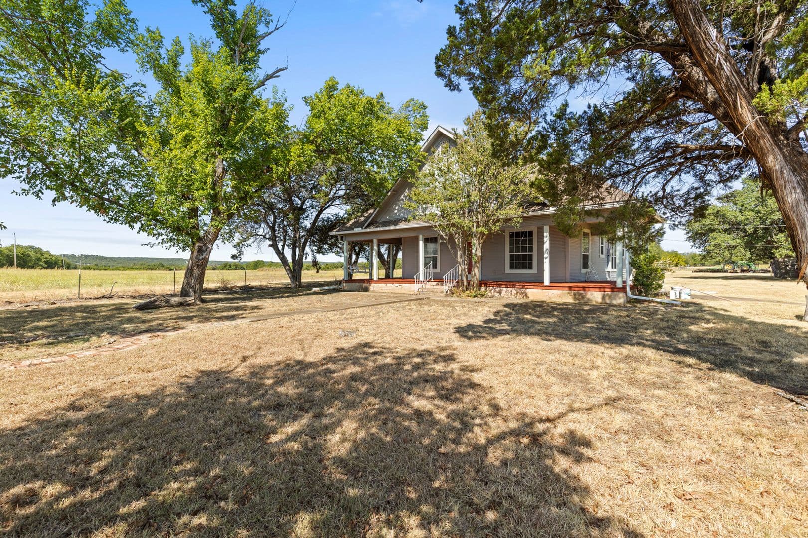 Valley Mills House: 146 County Road 4285