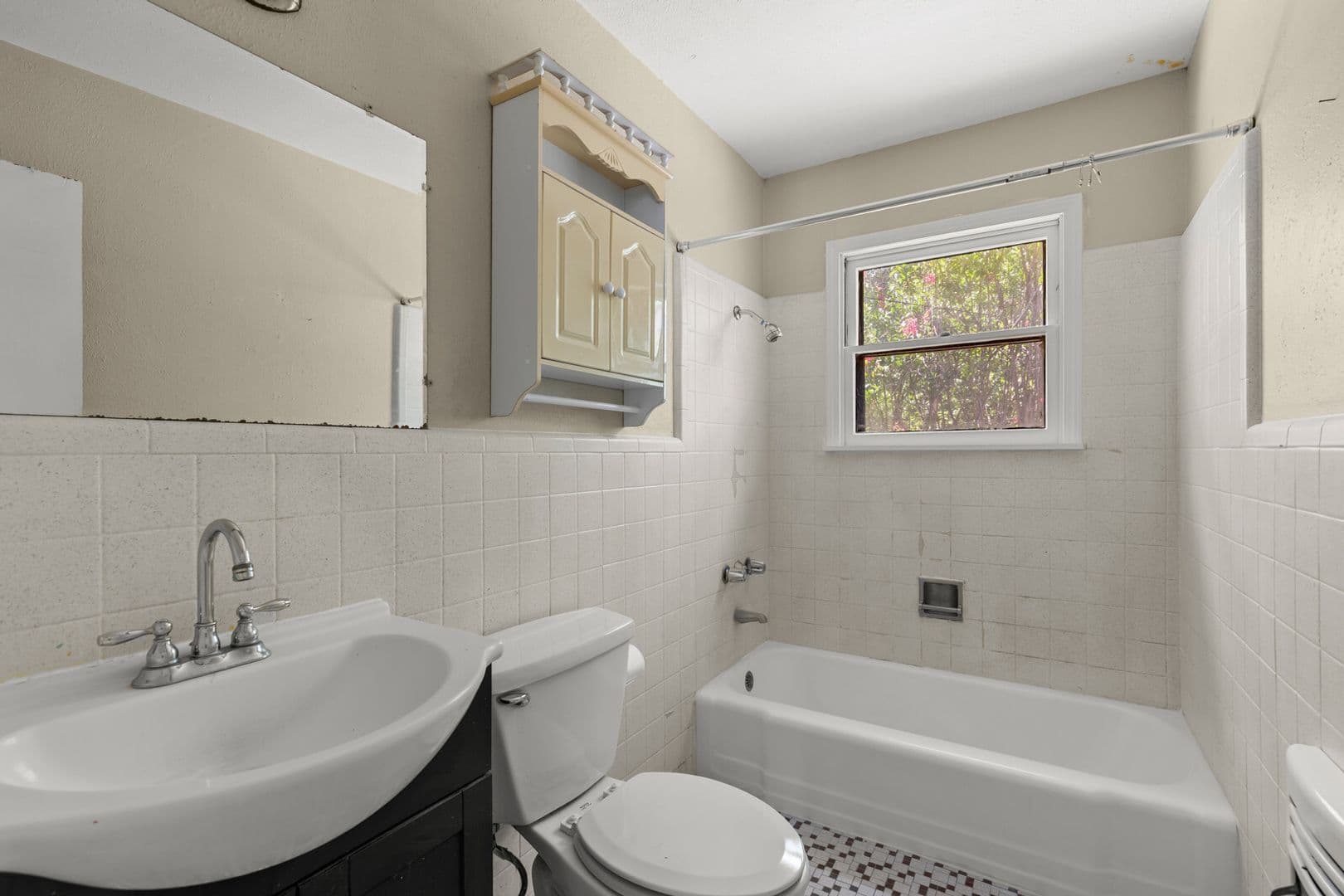 Waco House: 3404 Leland Street
