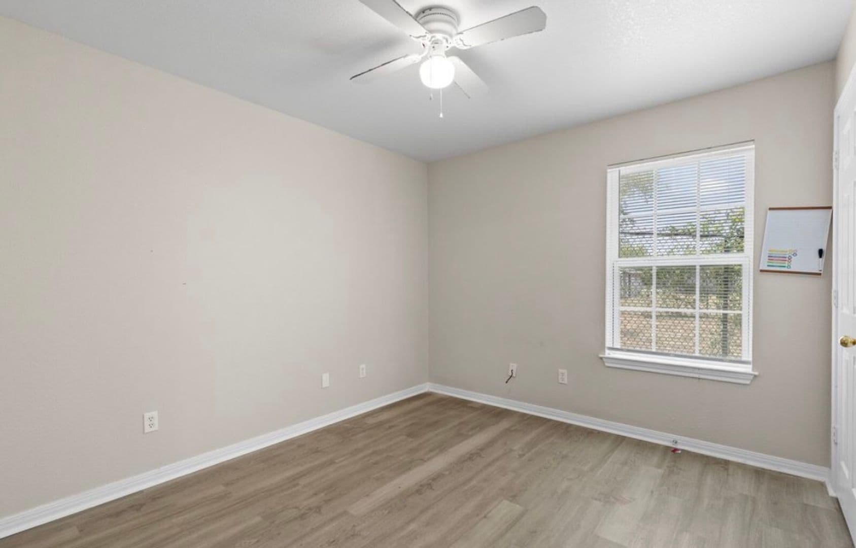 Waco Apartment: 217 E Craven