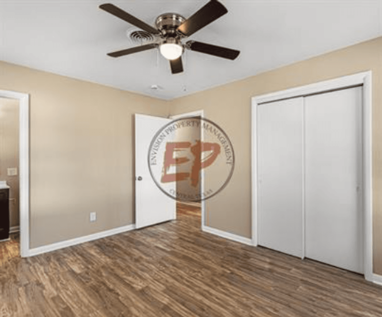 Waco House: 817 Lawrence Drive