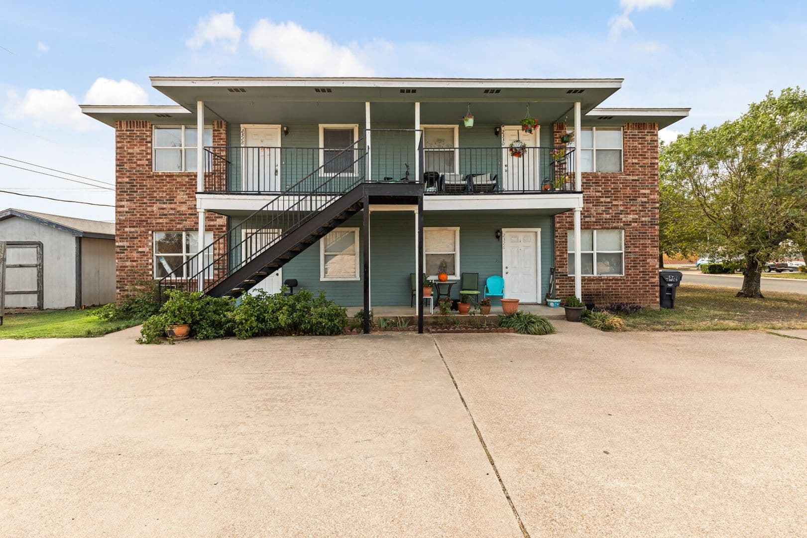 Waco Apartment: 2324-2330 Breezy Drive