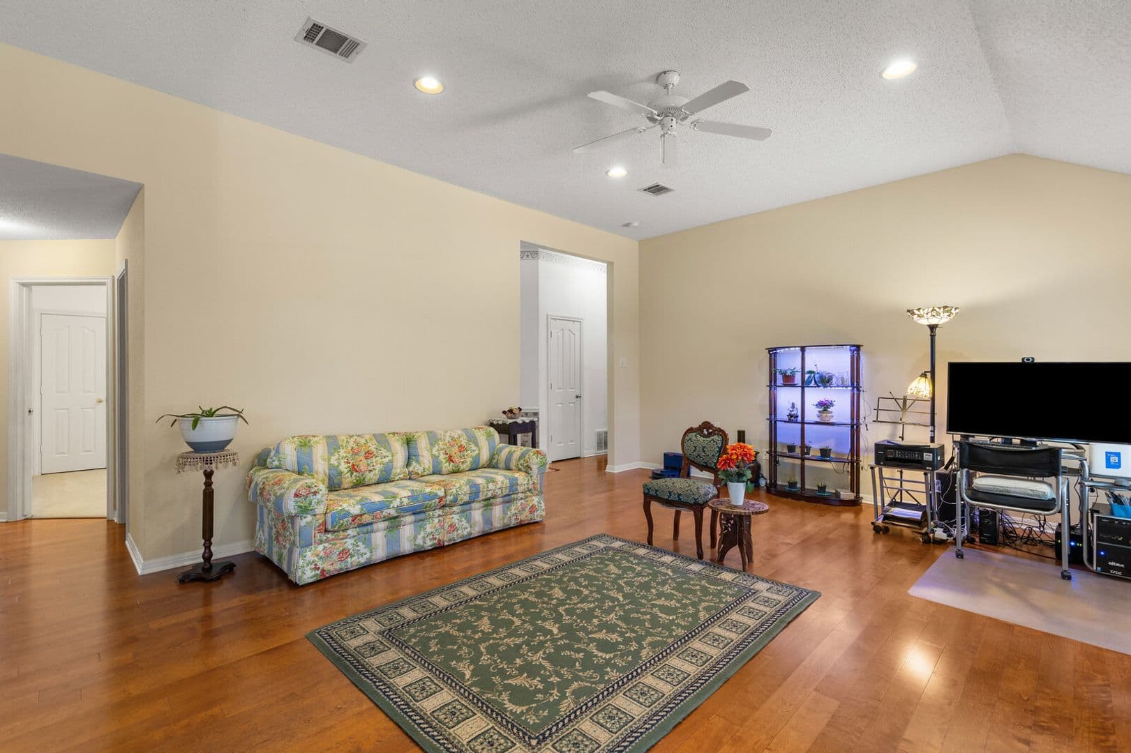 Woodway House: 2800 Comanche Trl