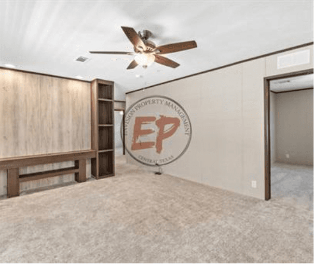 Axtell House: 444 Happy Swaner Lane