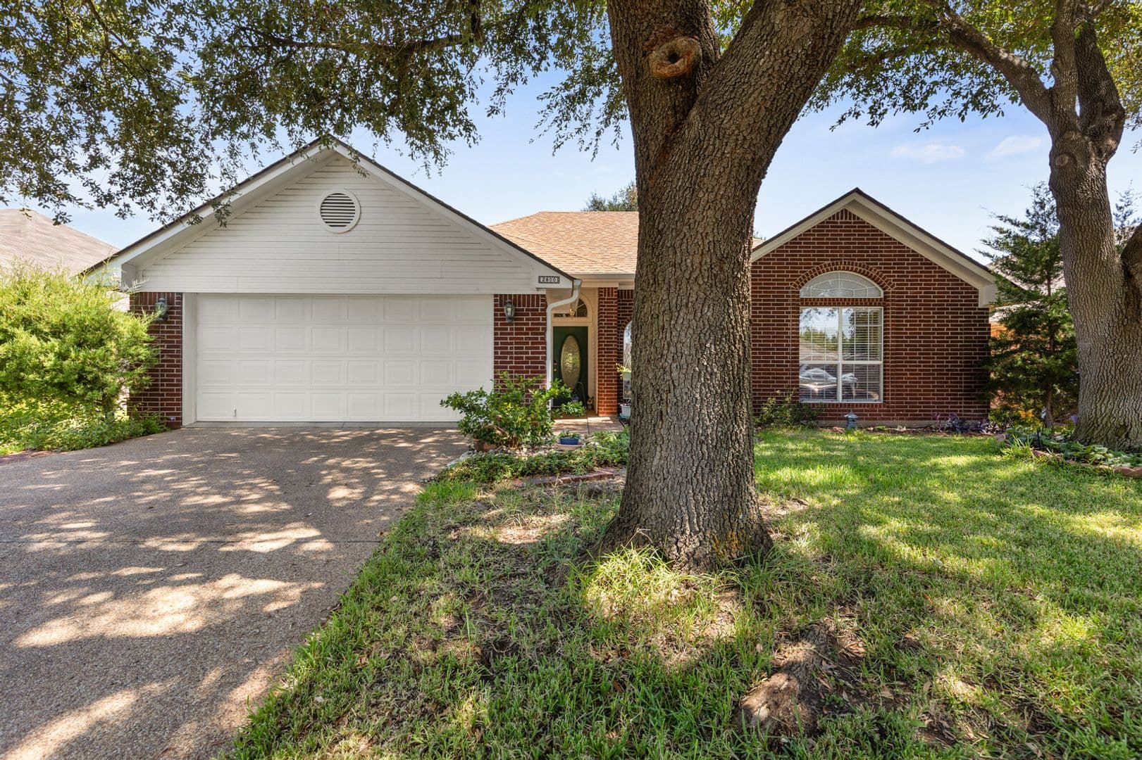 Woodway House: 2800 Comanche Trl