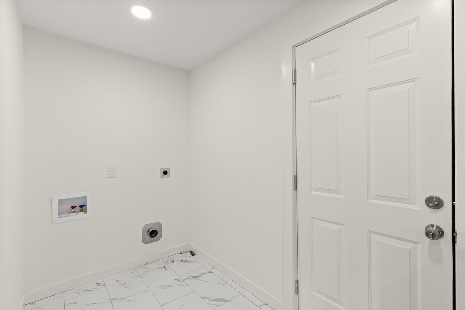 Waco Apartment: 2401 Columbus Avenue