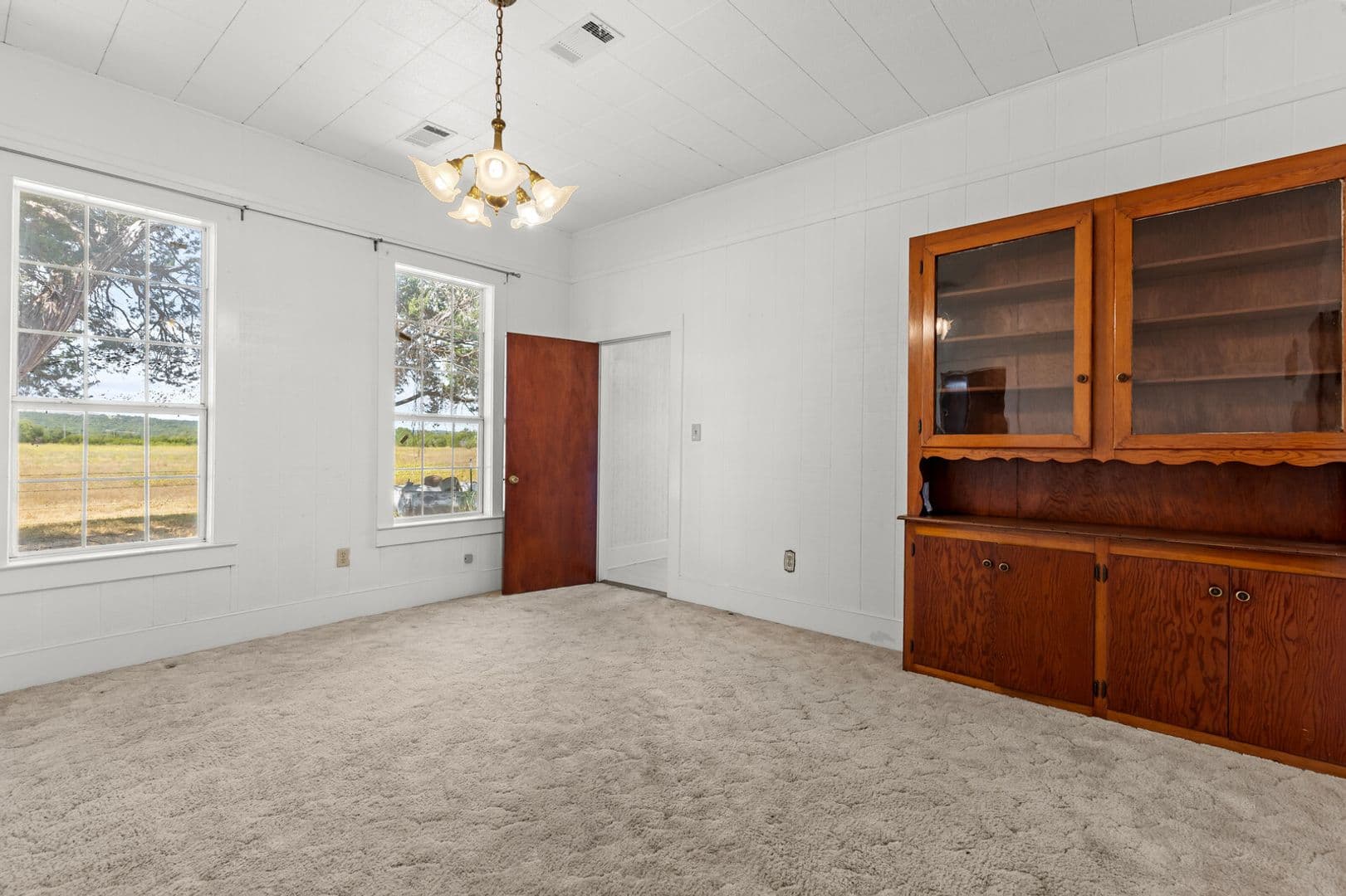 Valley Mills House: 146 County Road 4285
