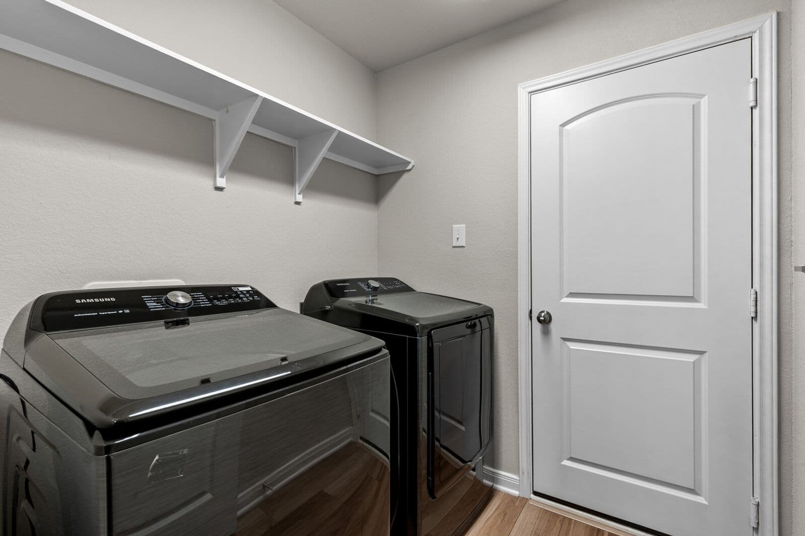 Lorena House: 3216 Zabel Drive