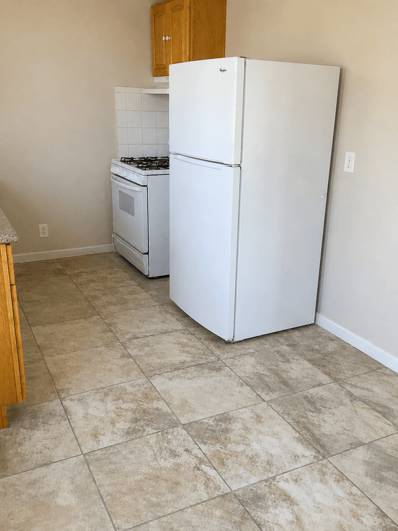 Richmond Apartment: 709 10th St