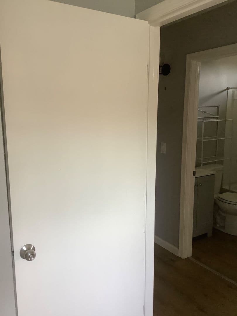 Richmond Apartment: 254 South 3rd St.