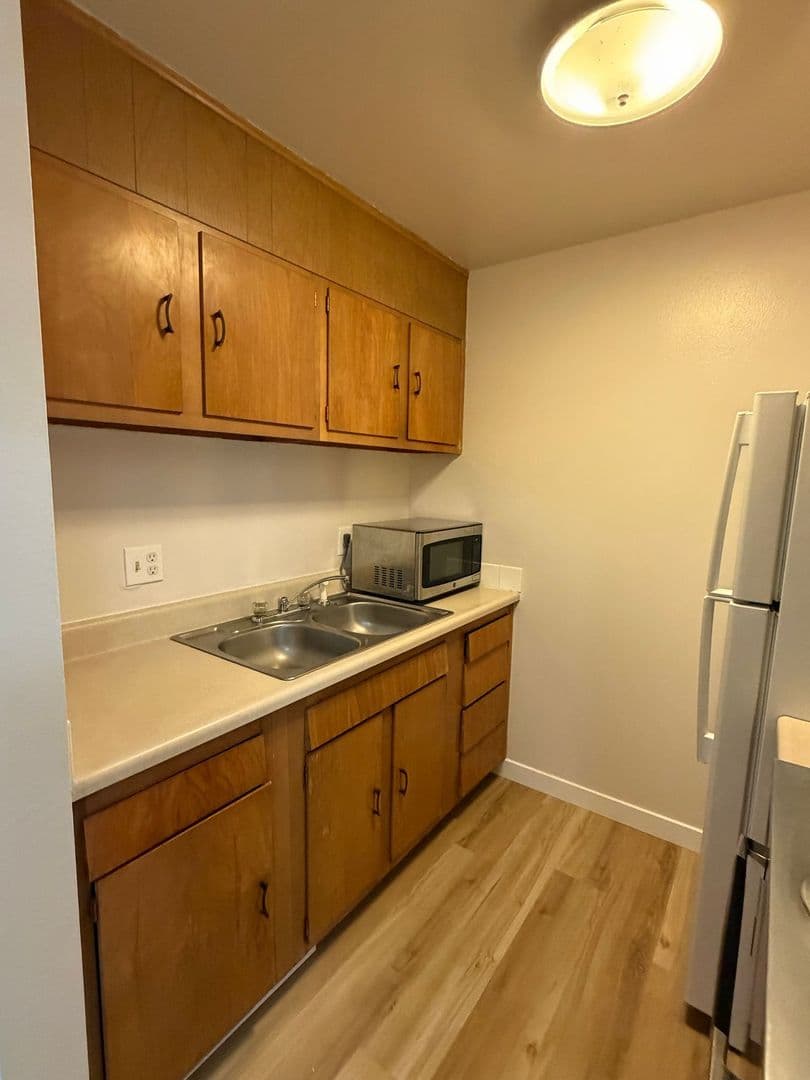 Fort Collins Apartment: 207 Mathews Street