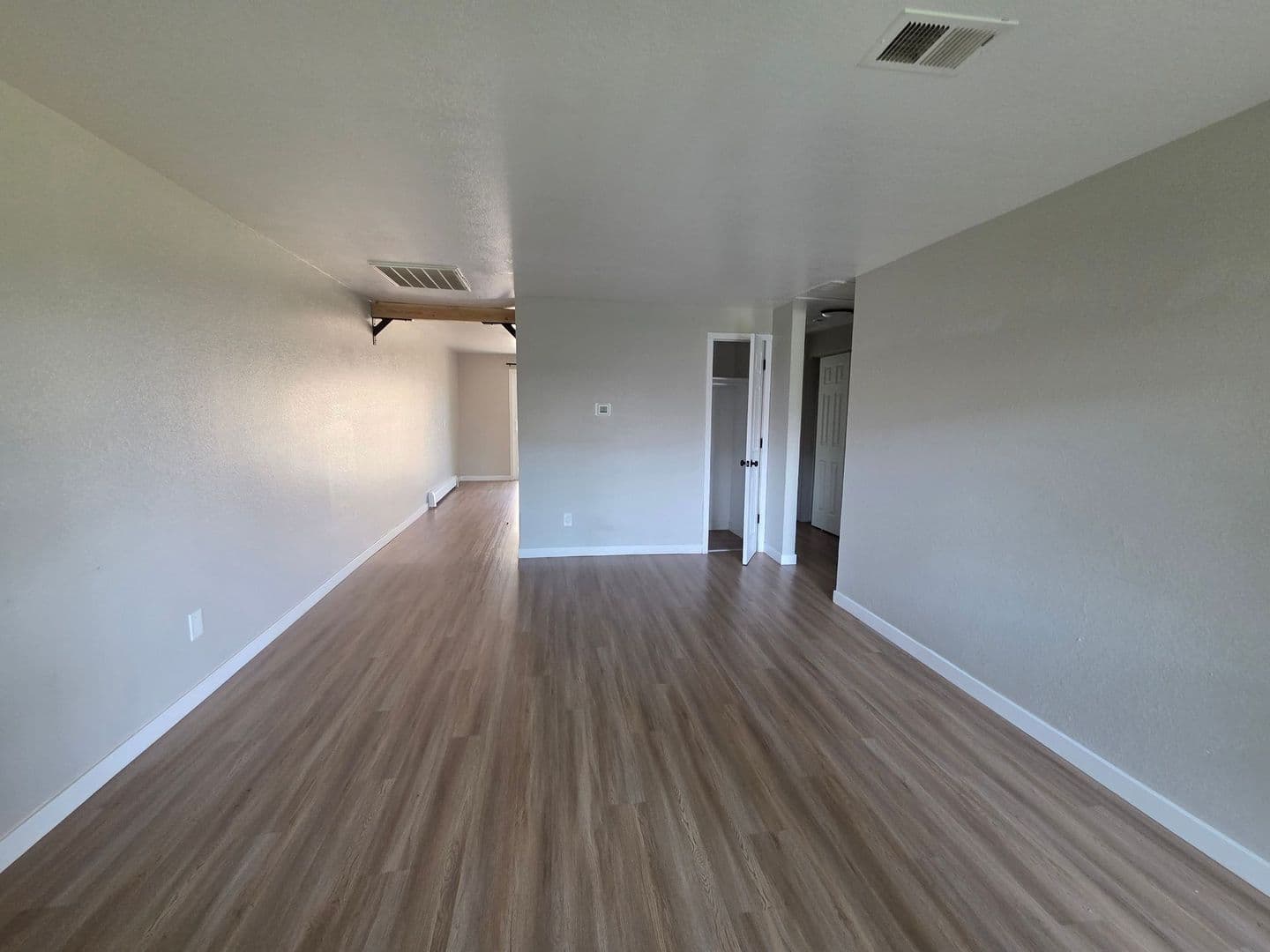 Greeley Apartment: 2550 9th Avenue