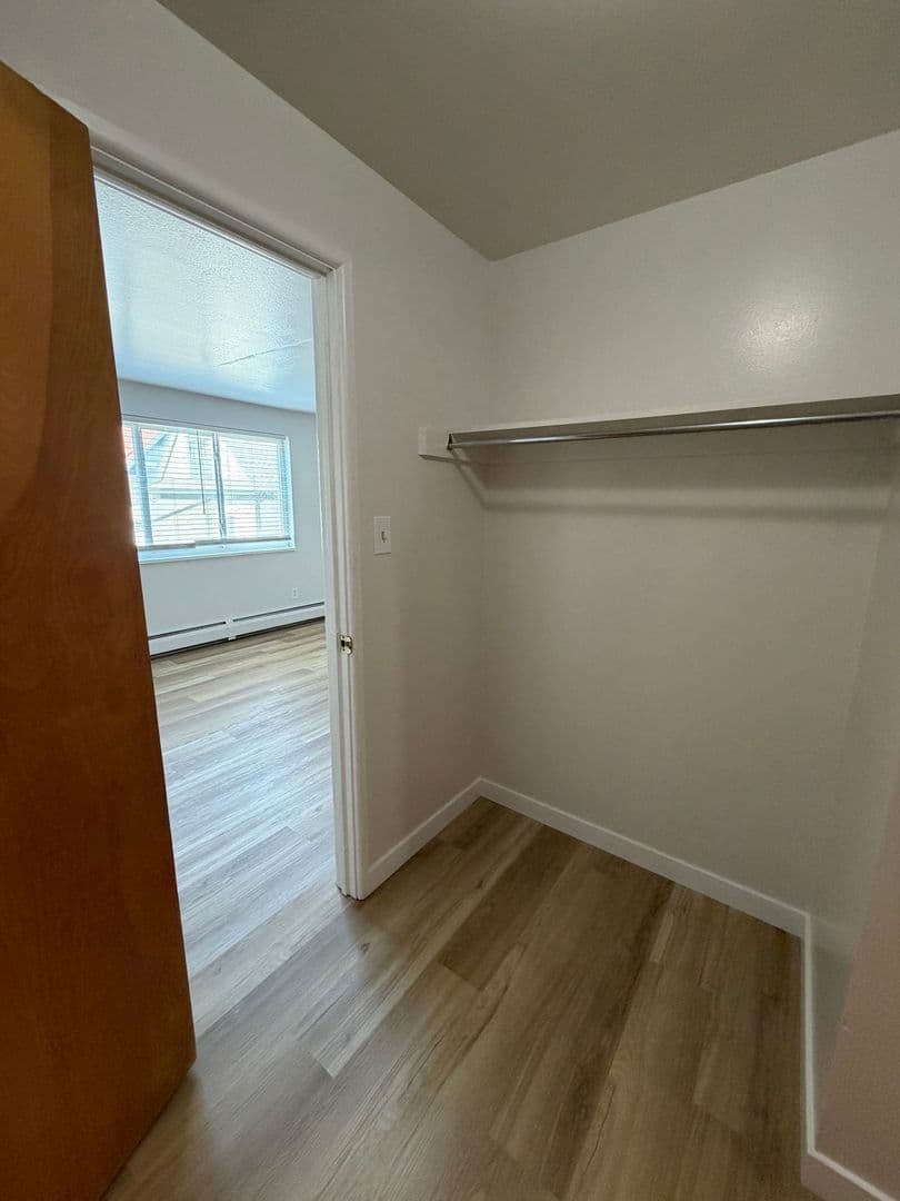 Fort Collins Apartment: 207 Mathews Street
