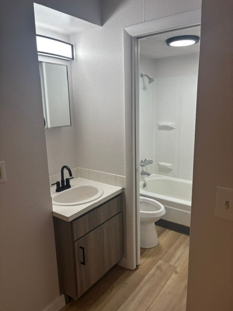 Fort Collins Apartment: 112 Rutgers Avenue