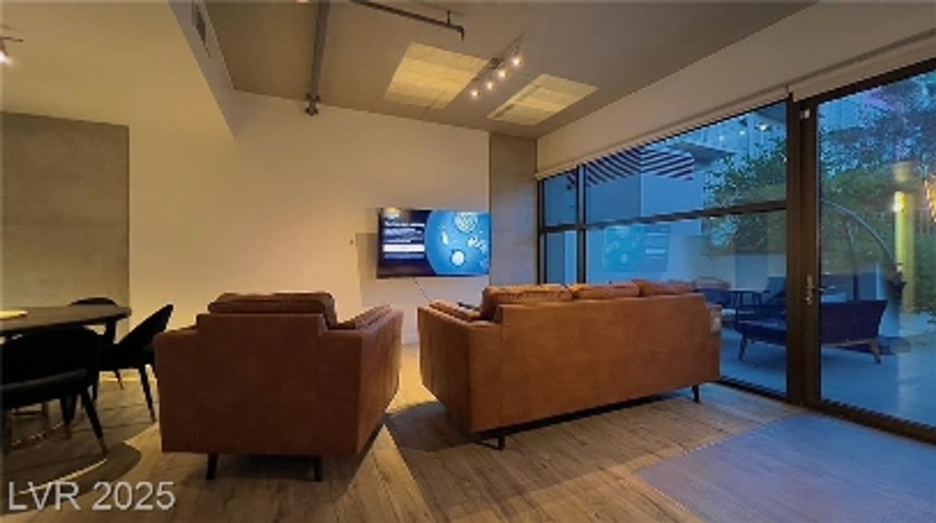 Las Vegas Apartment: 353 East Bonneville Ave