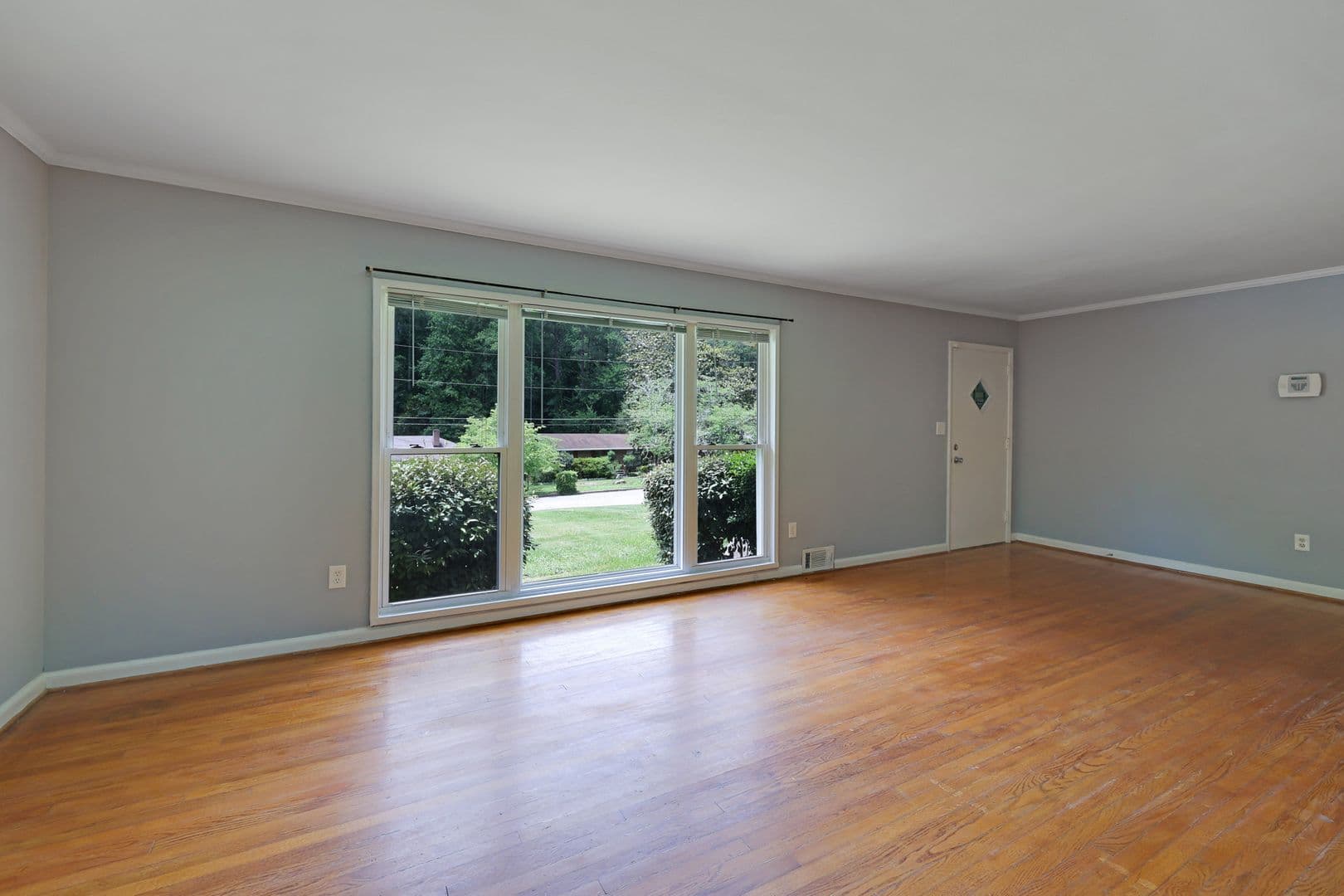 Atlanta House: 1260 Shore Dr SW