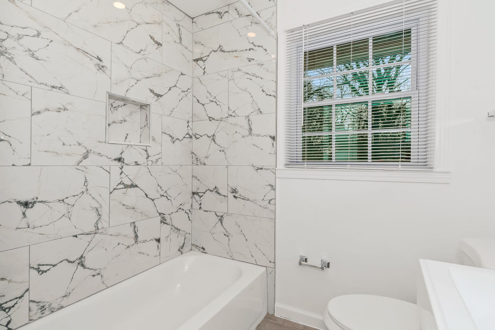 Atlanta House: 2019 Knight Ct SE