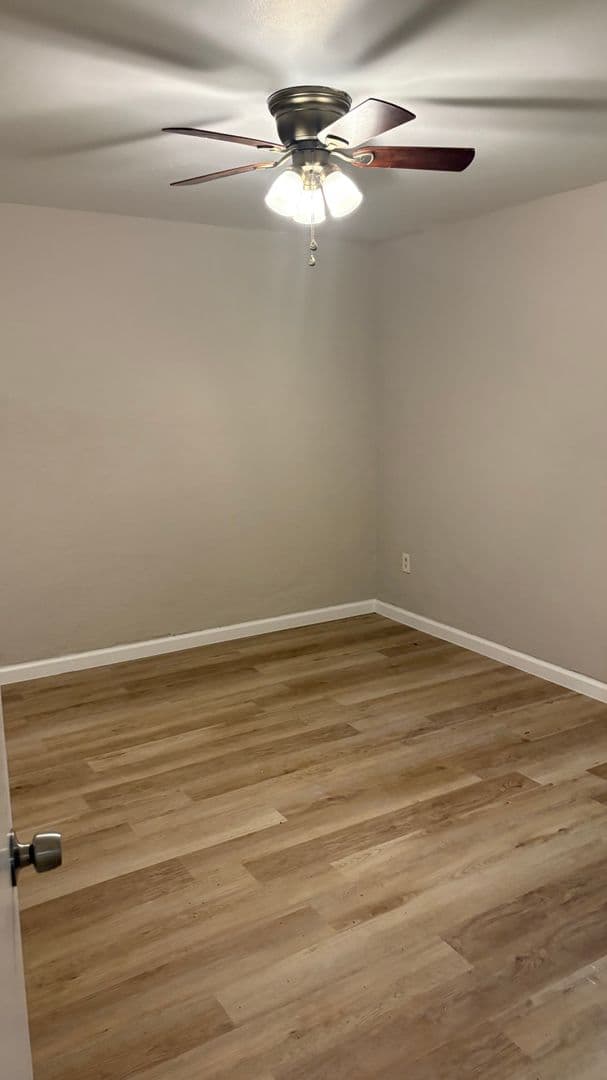 Atlanta House: 2059 Honeysuckle LN SW- Unit B