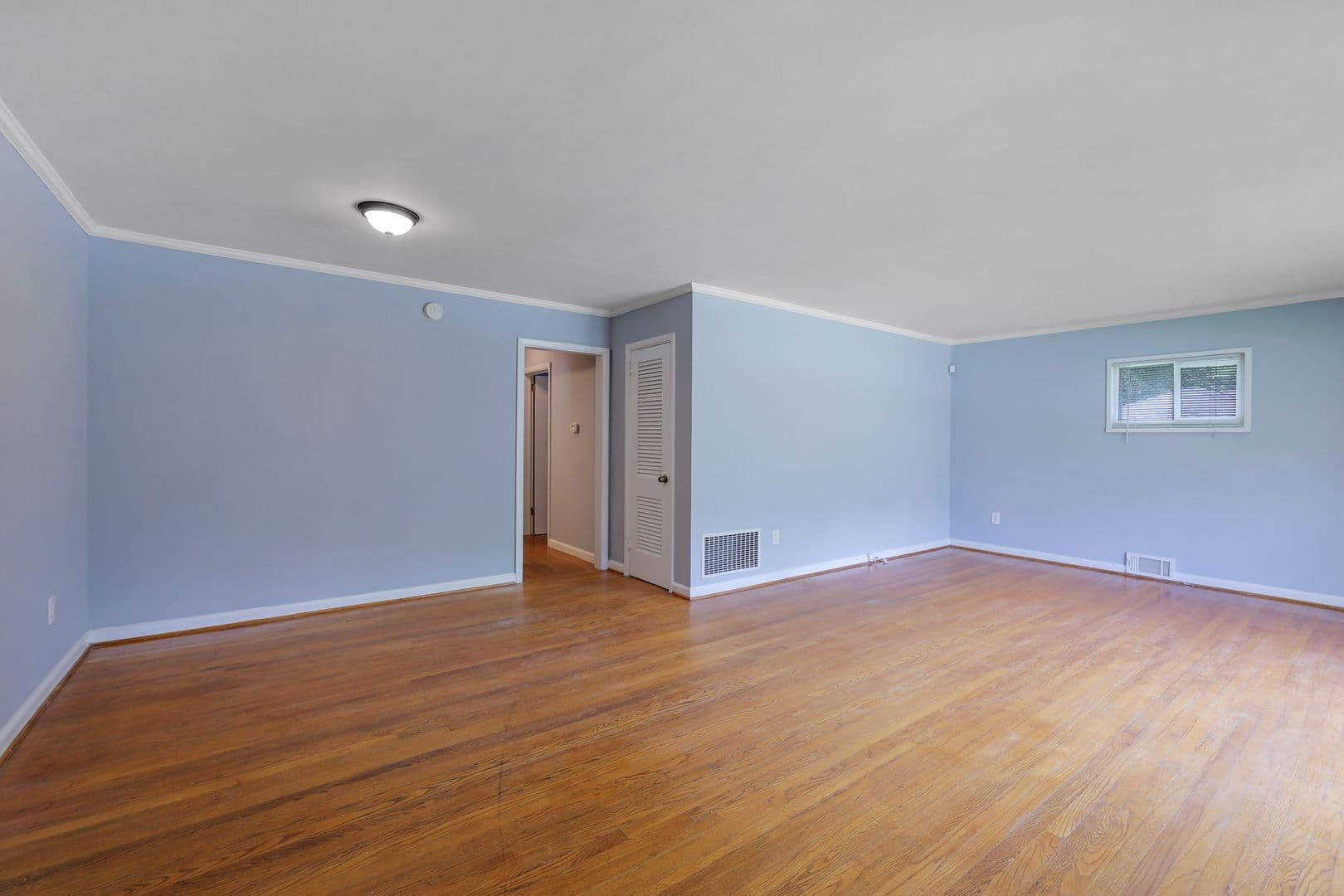 Atlanta House: 1260 Shore Dr SW