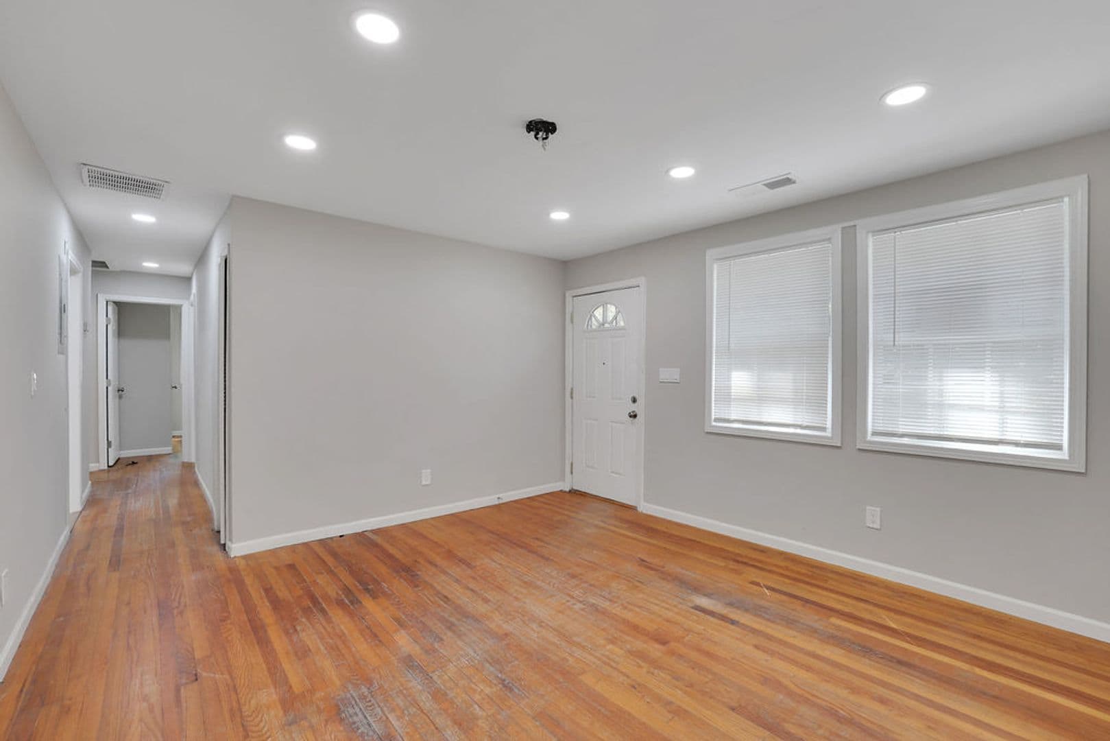 Atlanta House: 863 Fairburn Rd NW