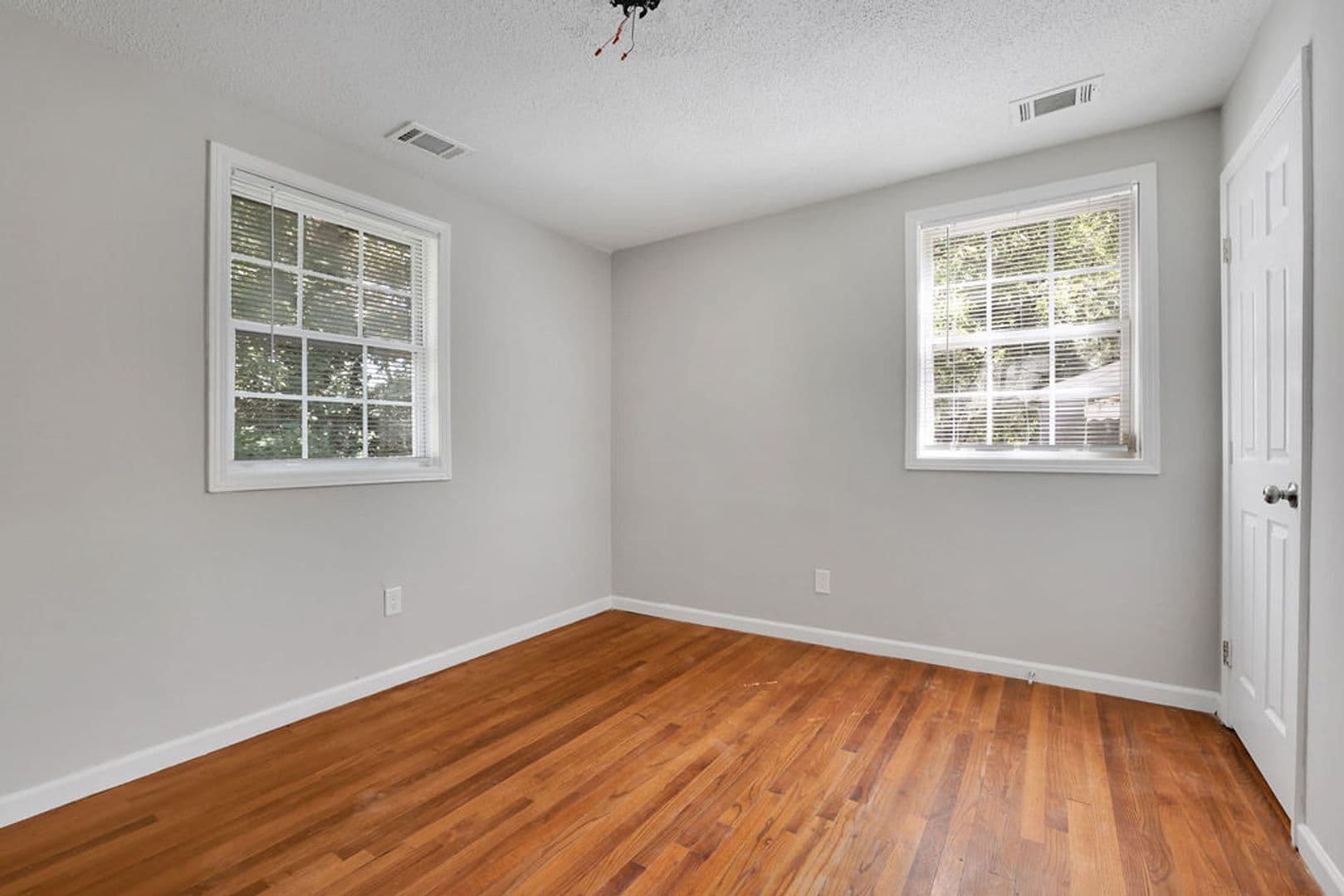 Atlanta House: 863 Fairburn Rd NW
