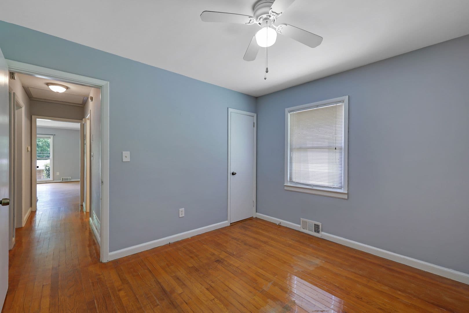 Atlanta House: 1260 Shore Dr SW