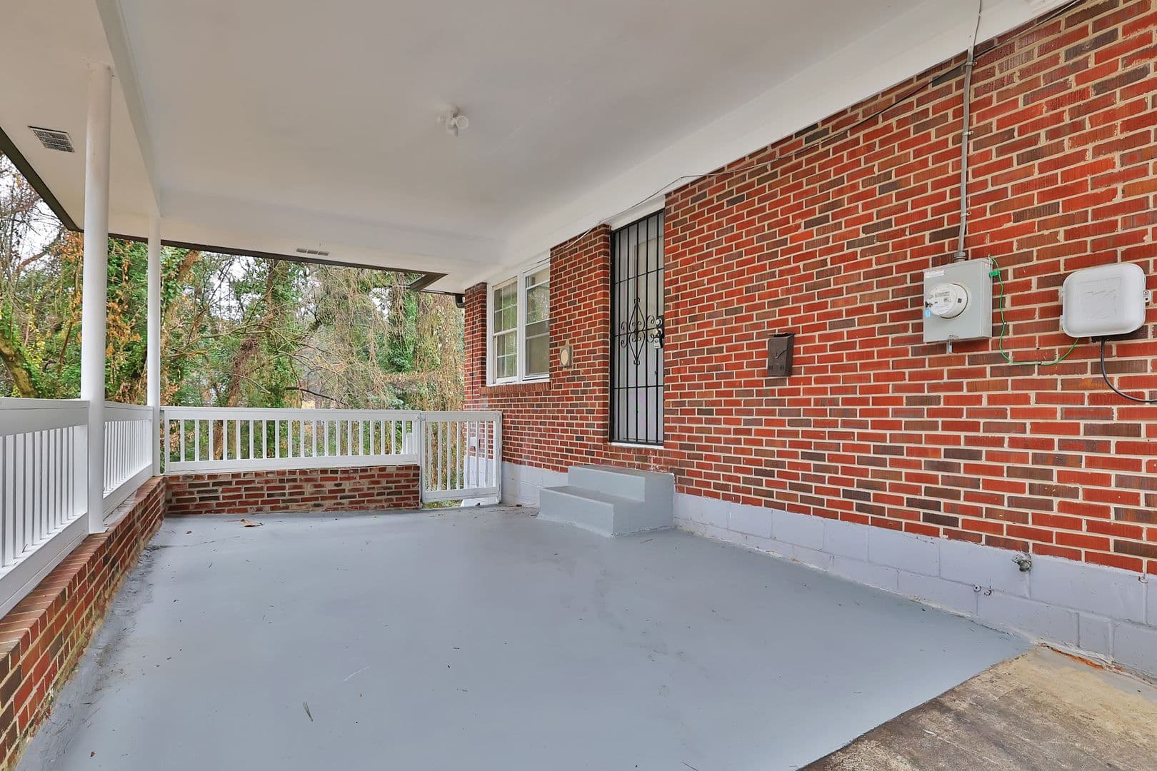 Atlanta House: 1465 Willis Mill Rd SW