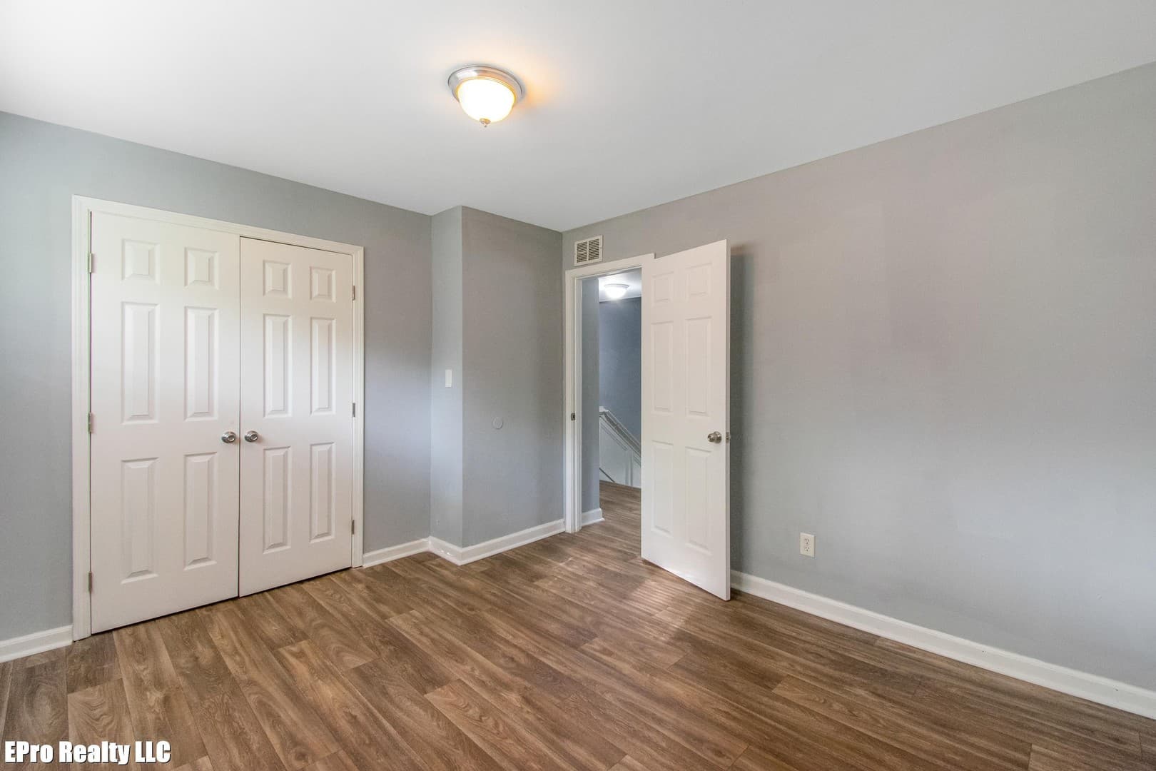 College Park House: 1790 Lyle Ave - 1