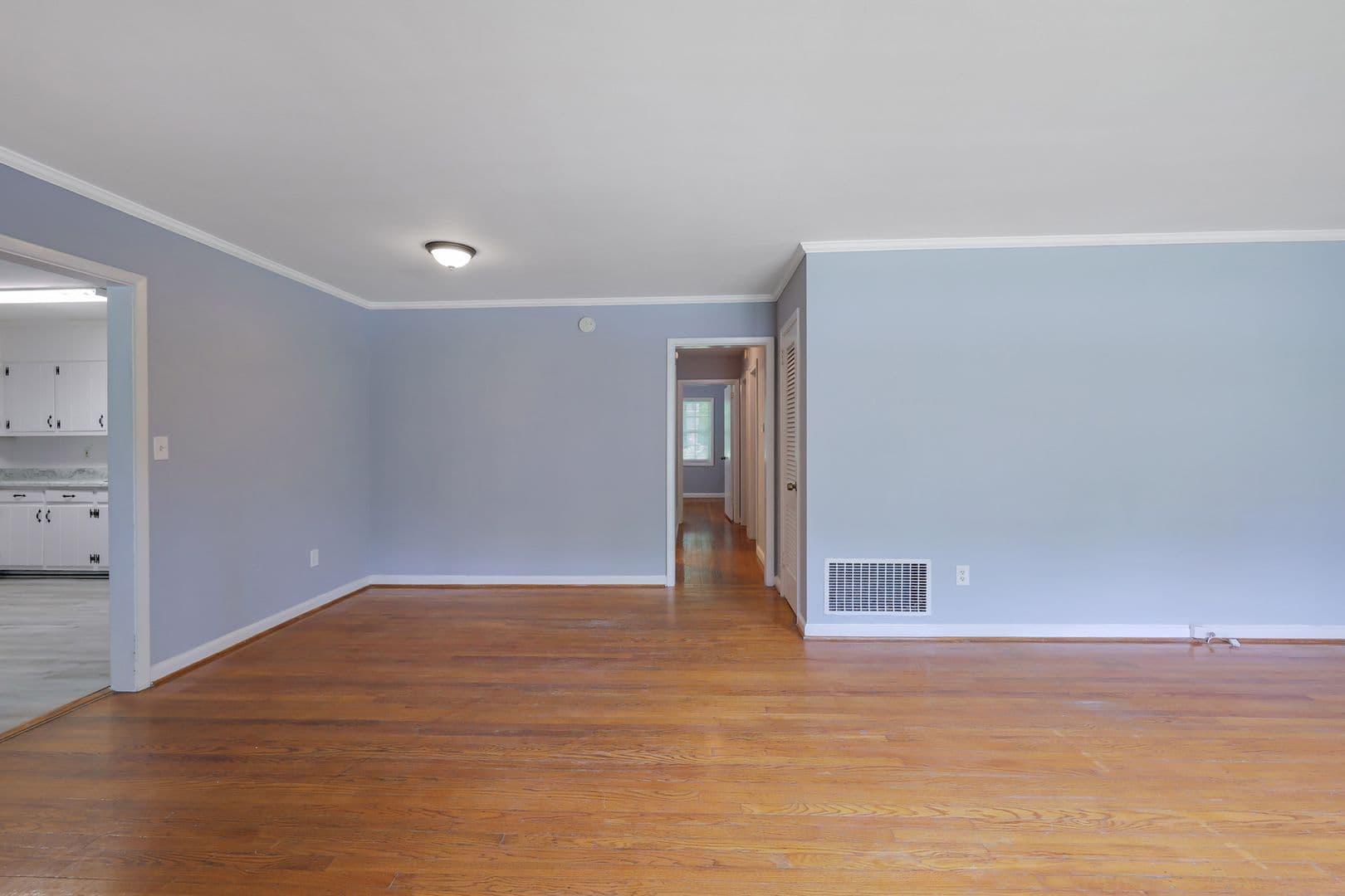 Atlanta House: 1260 Shore Dr SW