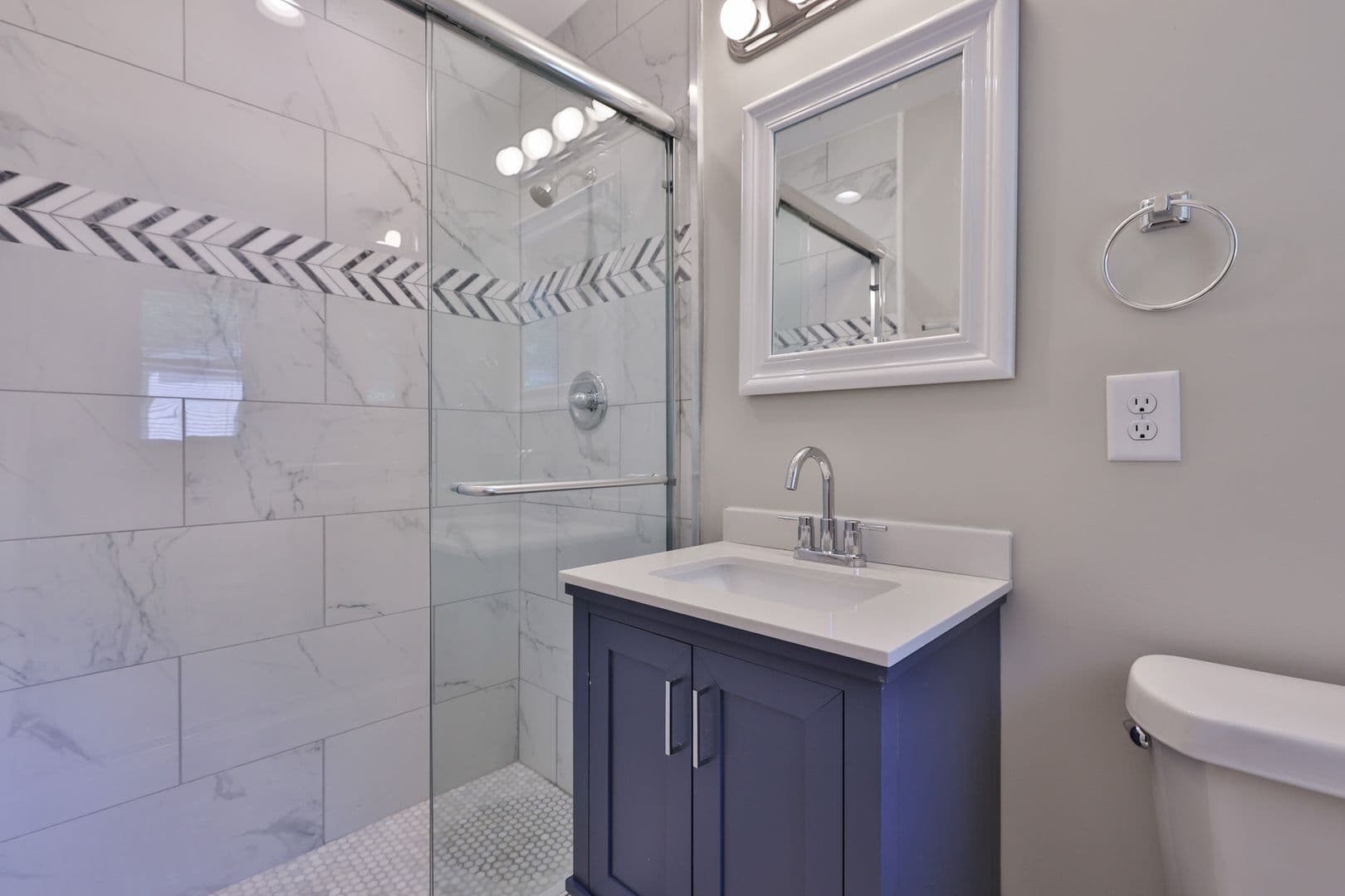 Atlanta House: 1260 Shore Dr SW
