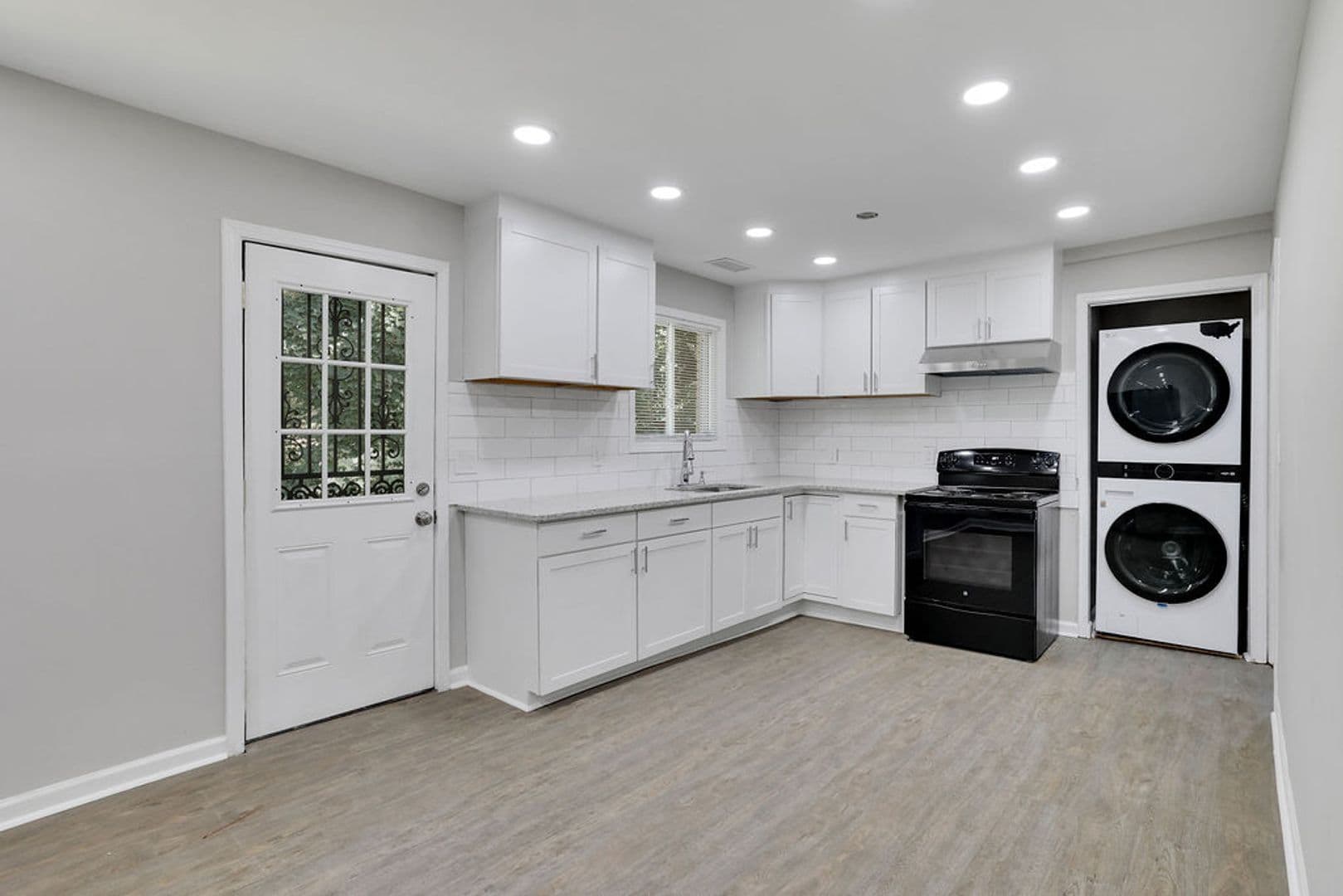Atlanta House: 863 Fairburn Rd NW