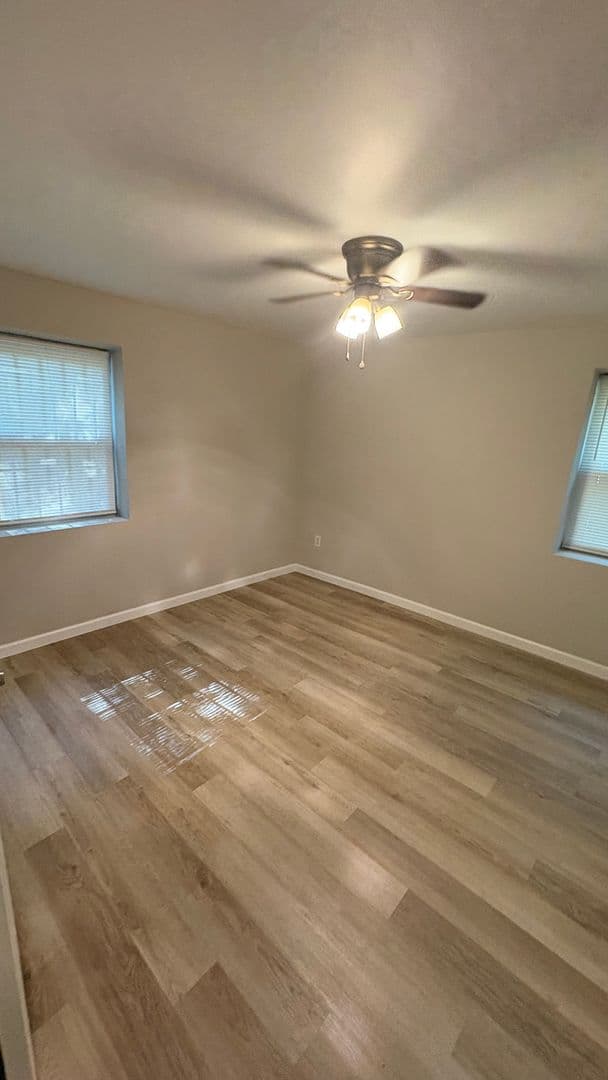 Atlanta House: 2059 Honeysuckle LN SW- Unit B