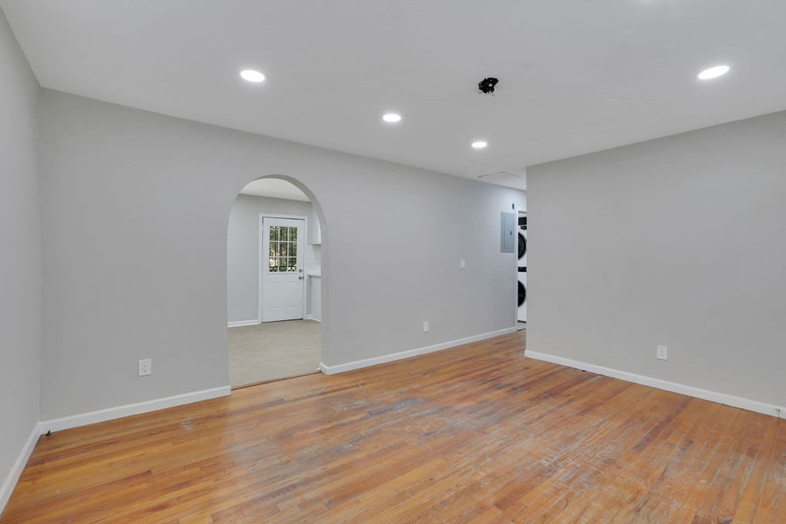 Atlanta House: 863 Fairburn Rd NW