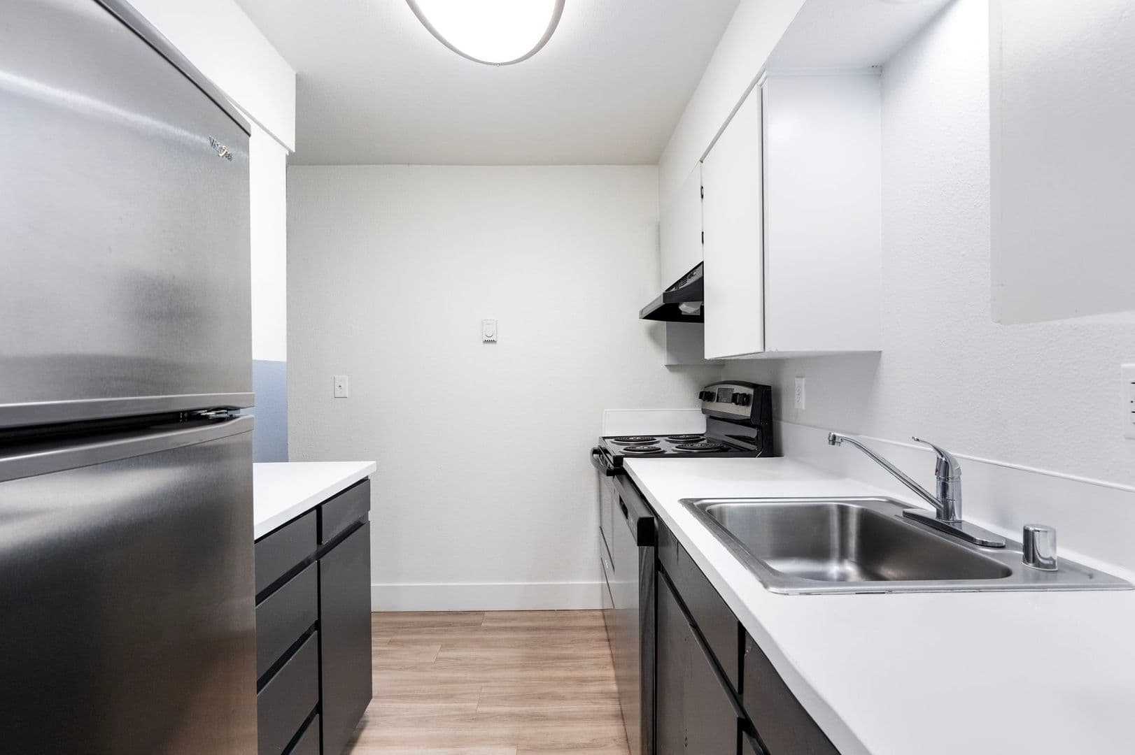 Vancouver Apartment: 3201 E 33rd St