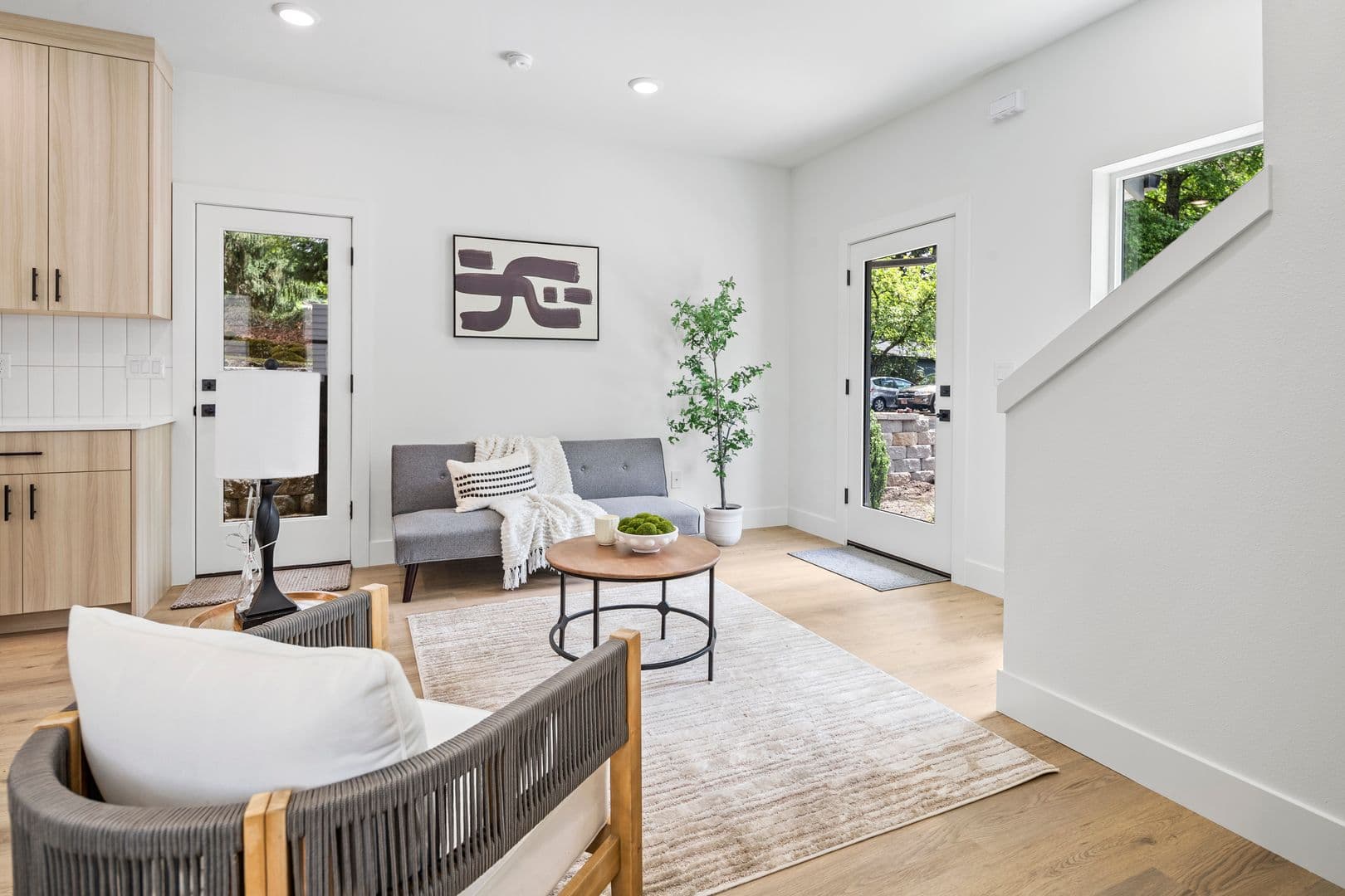 Portland House: 2011 SW Moss St