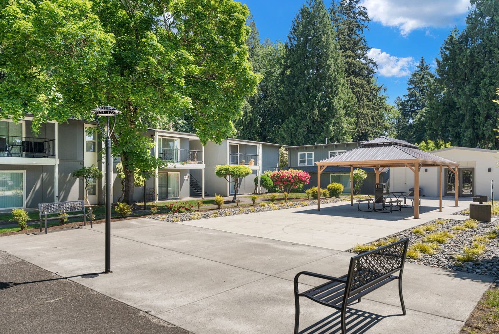 Vancouver Apartment: 3201 E 33rd St