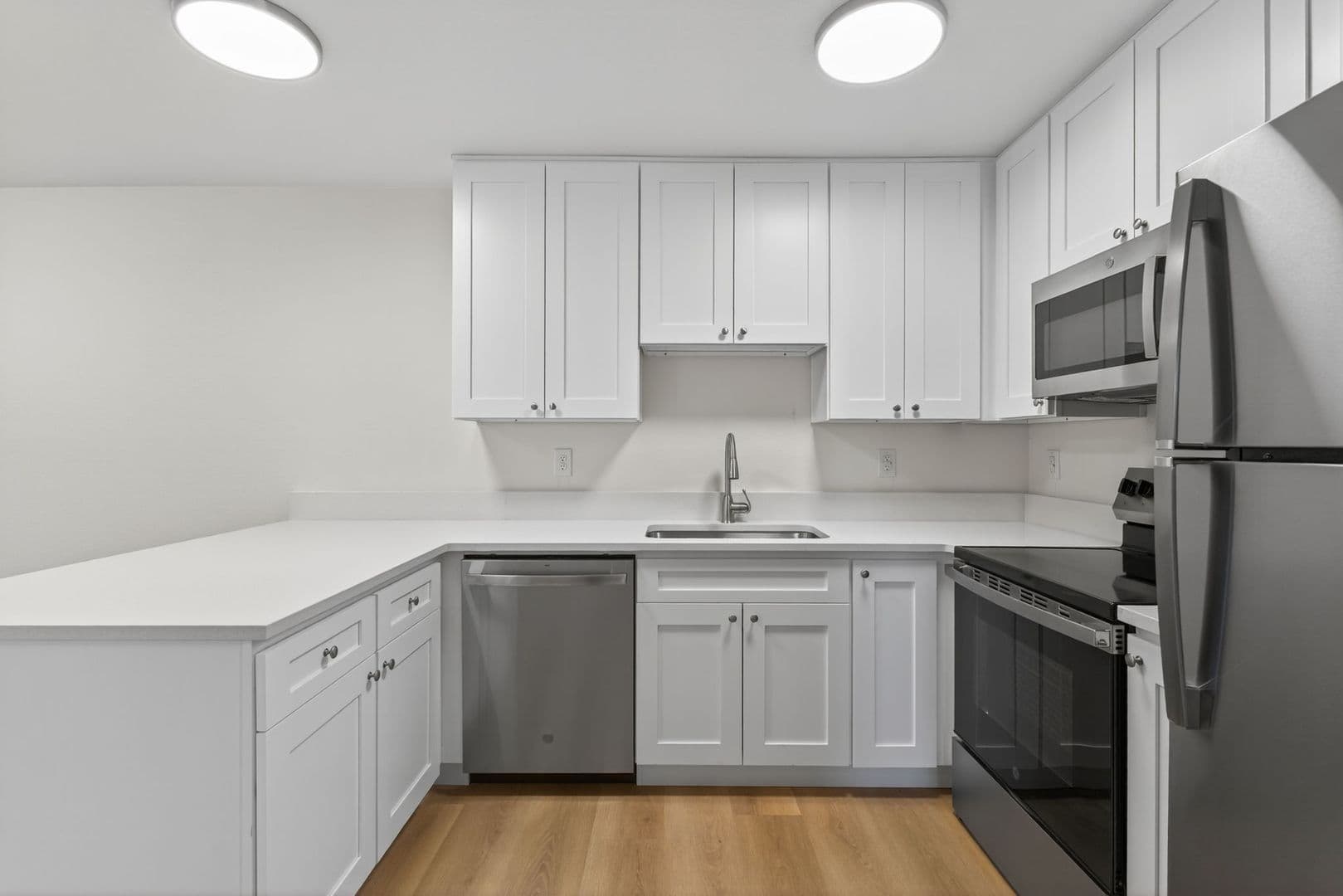 Beaverton Apartment: 18300 SW Shaw St