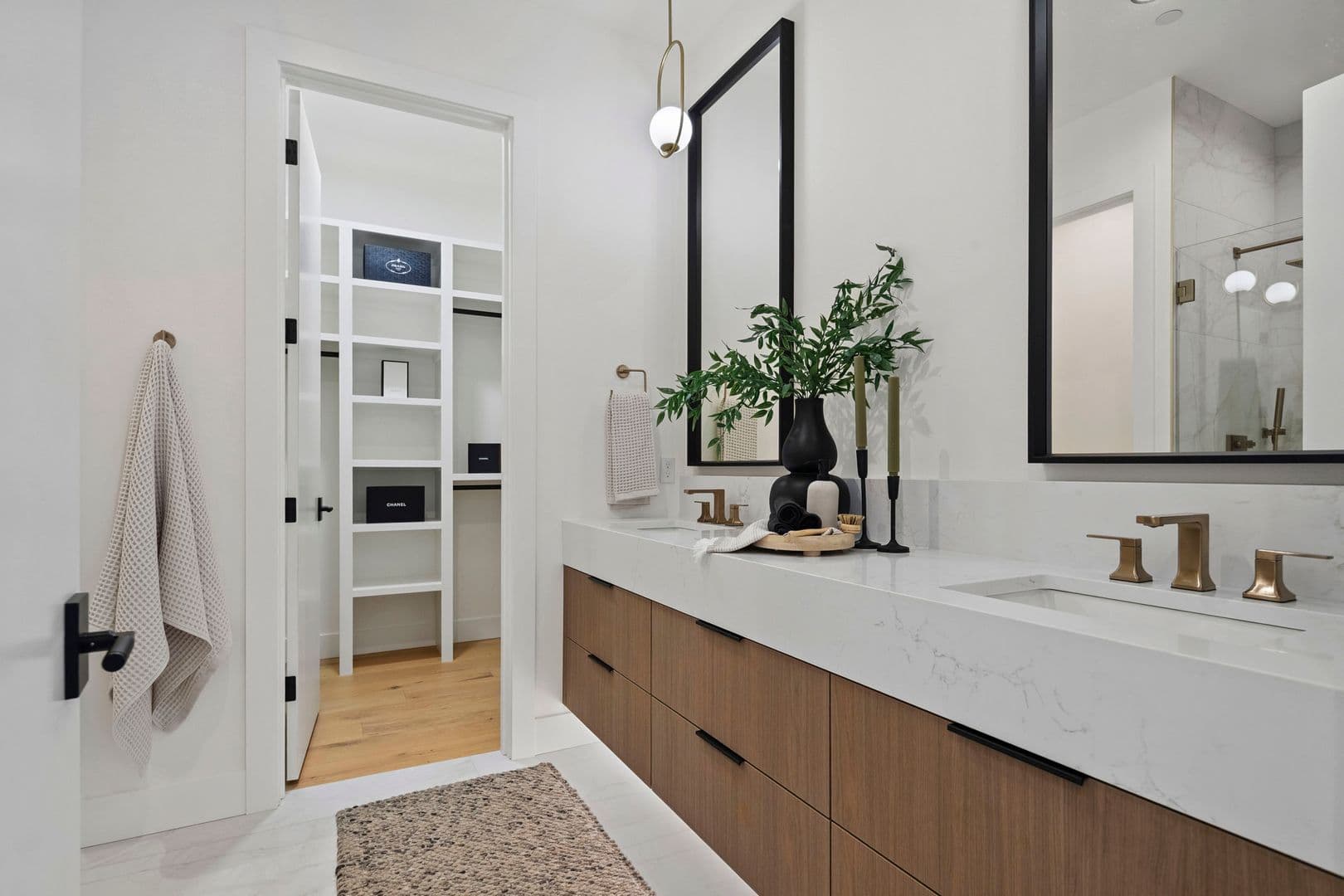 Lake Oswego House: 703 1st St