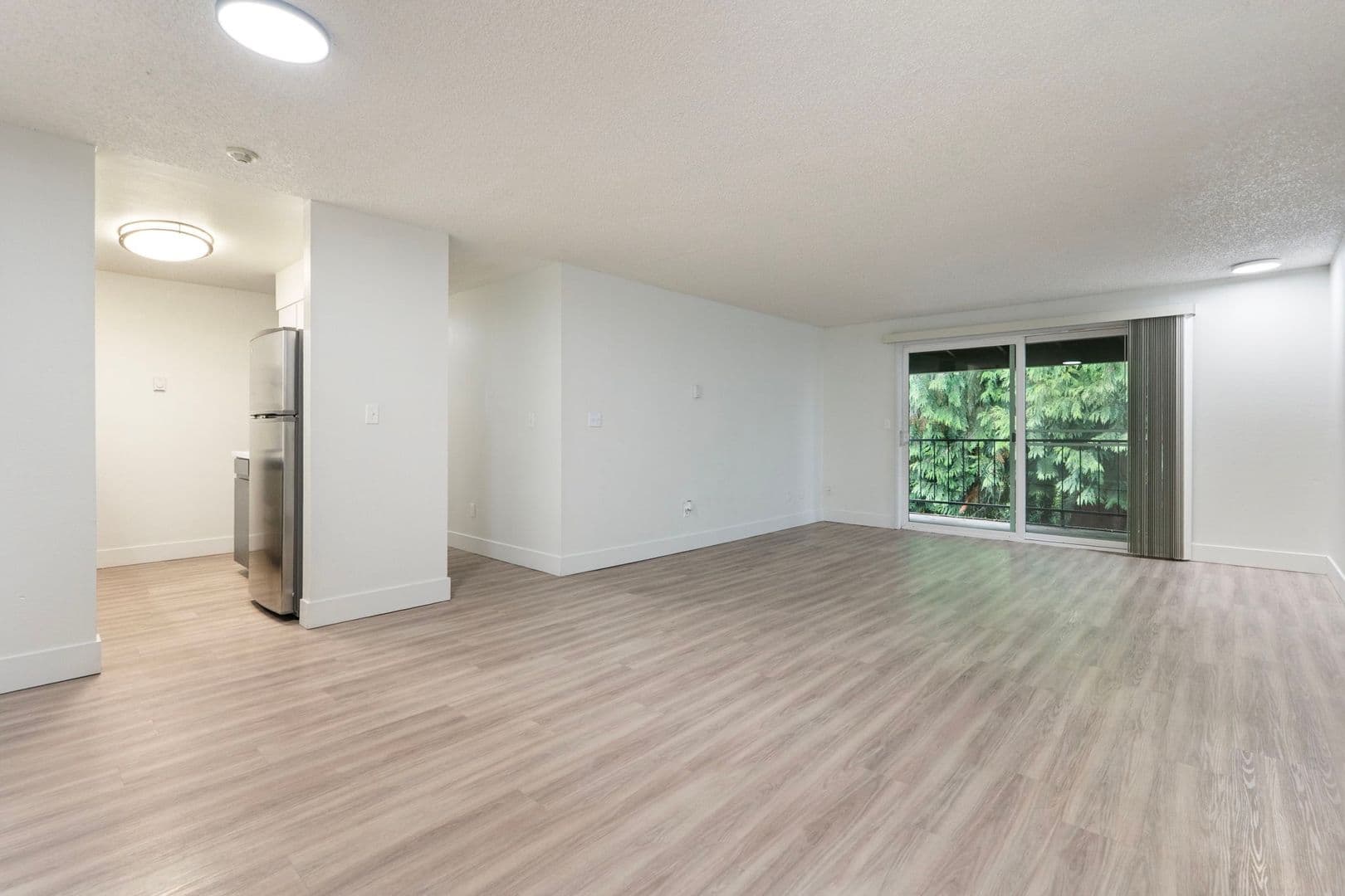Vancouver Apartment: 3201 E 33rd St