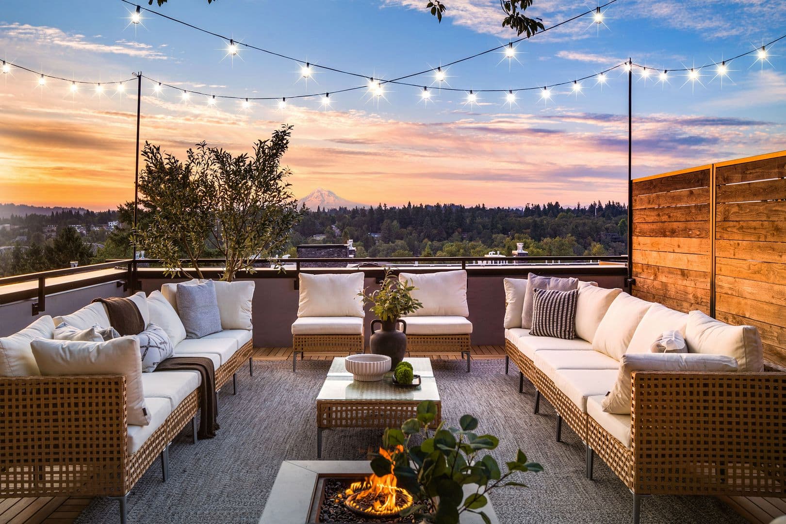 Lake Oswego House: 703 1st St