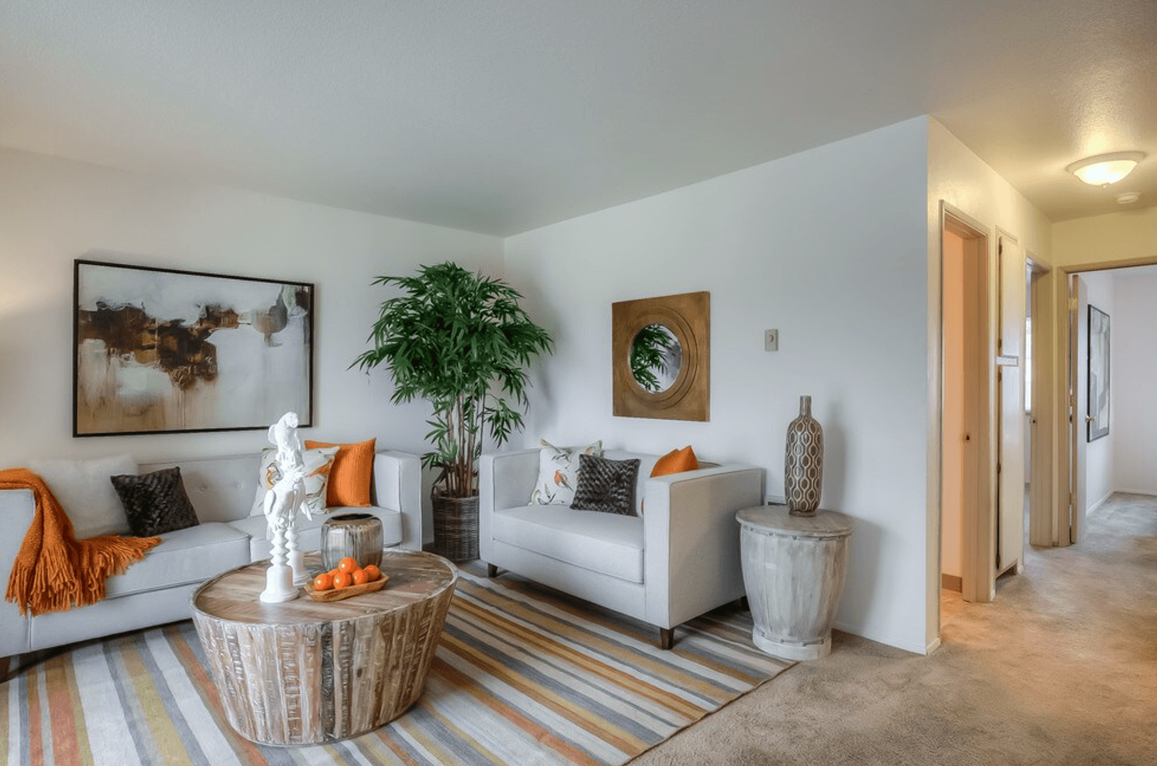 Gresham Apartment: 805 NE Kane Drive