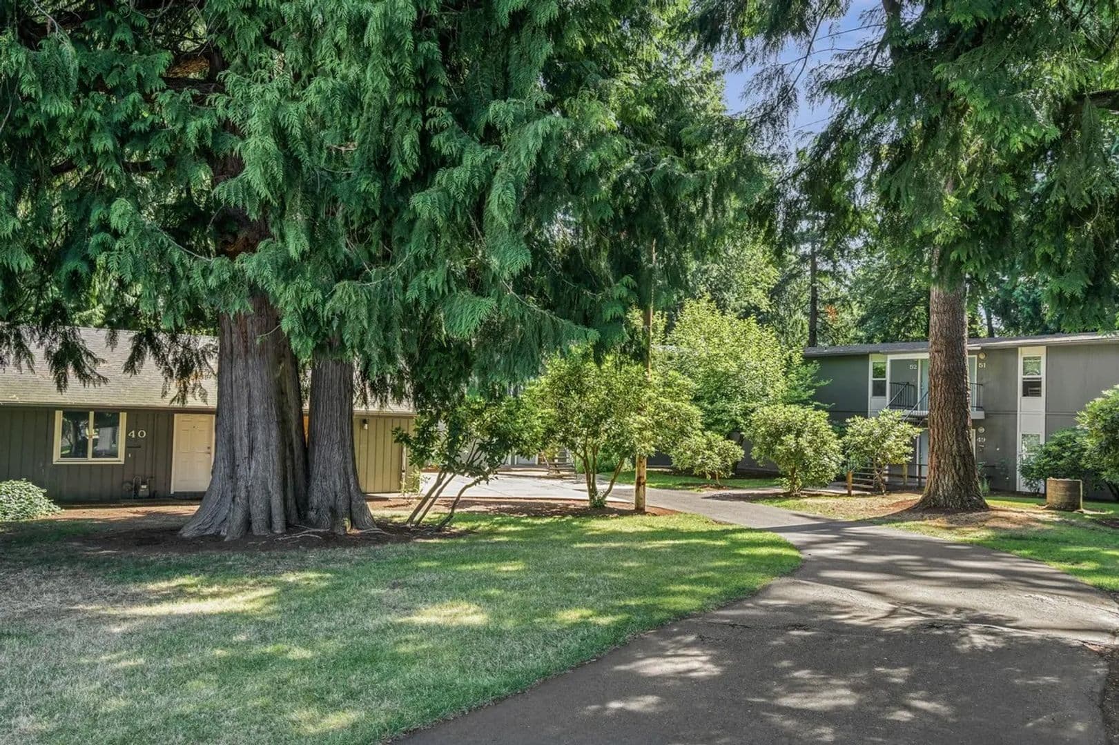 Vancouver Apartment: 3201 E 33rd St