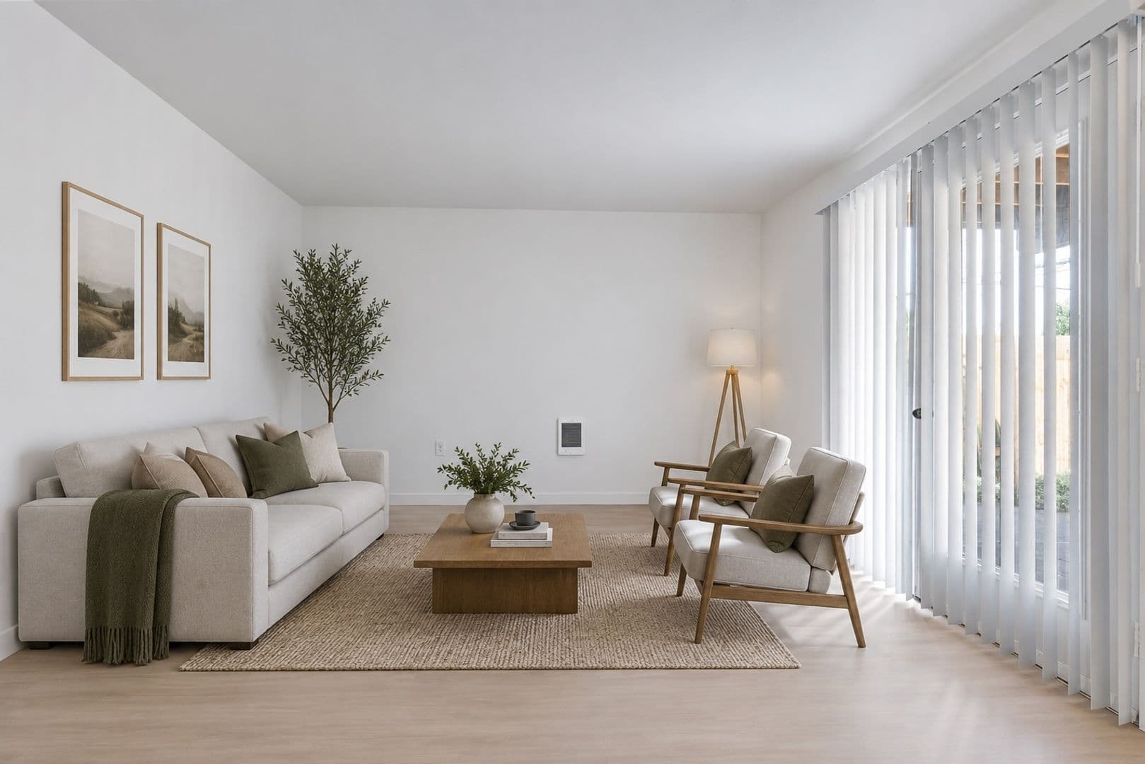 Gresham Apartment: 805 NE Kane Drive