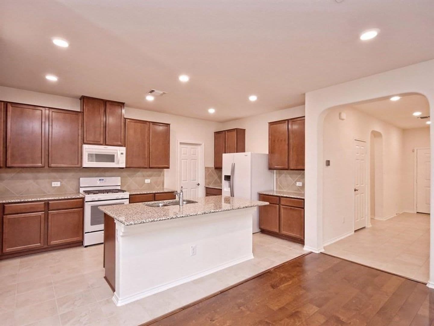 Leander House: 1432 Macfarland Street